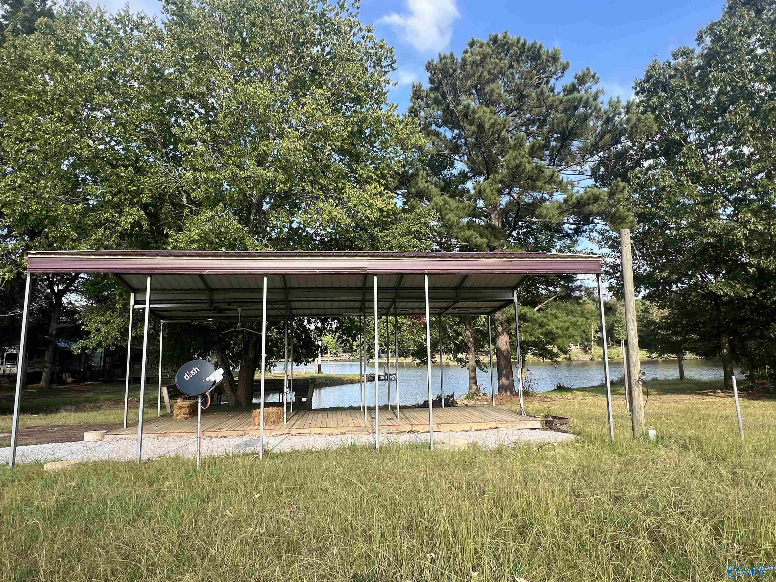 400 County Road 618