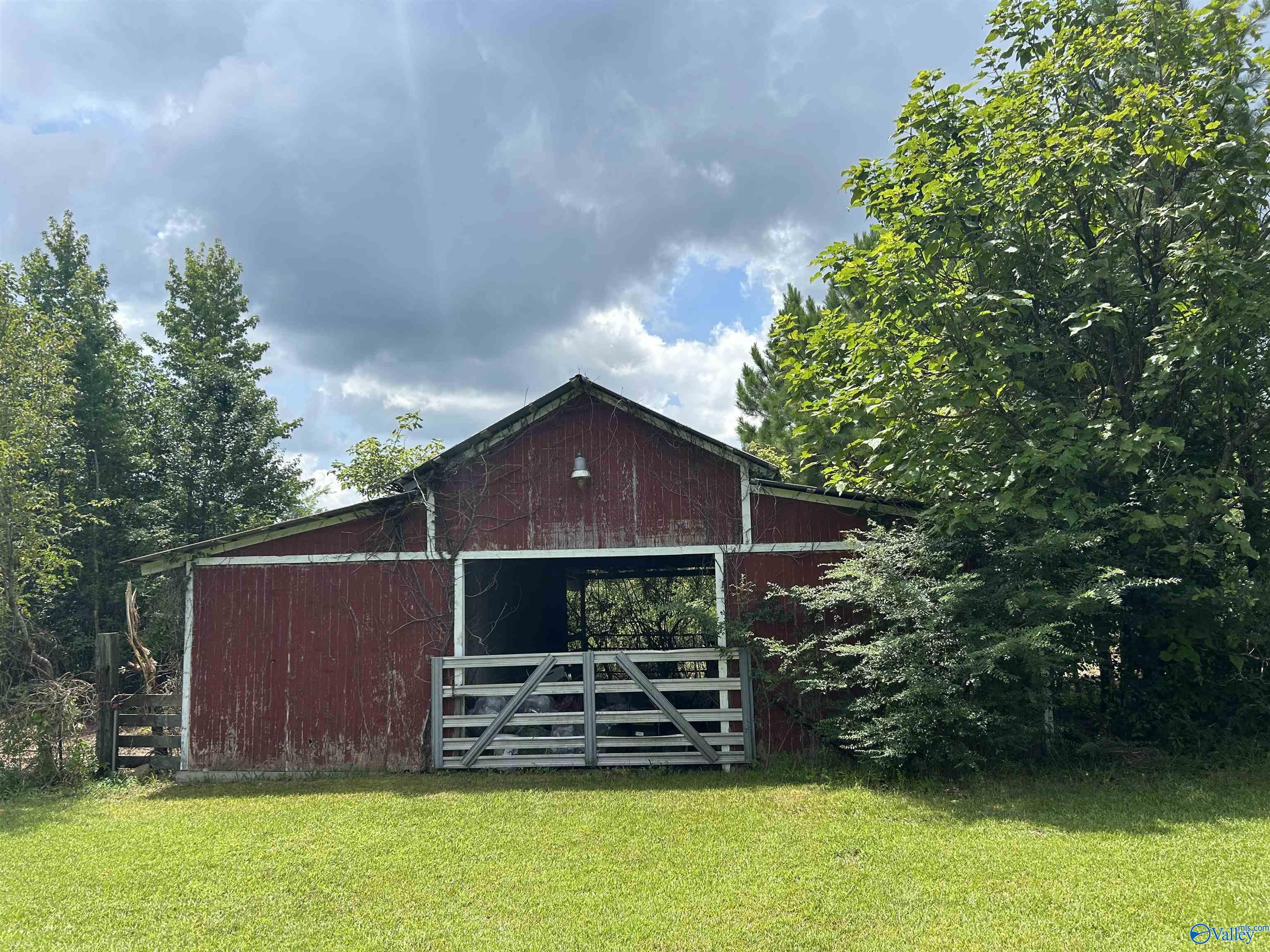 4040 County Road 131
