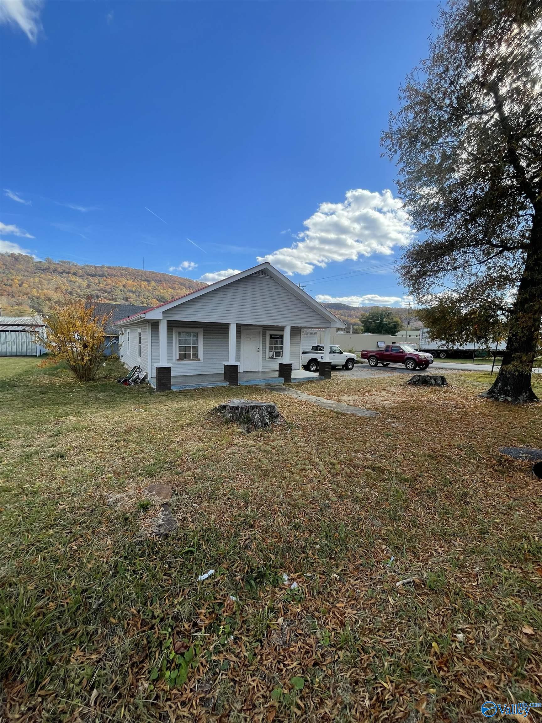 1201 Grand Avenue NW # 2