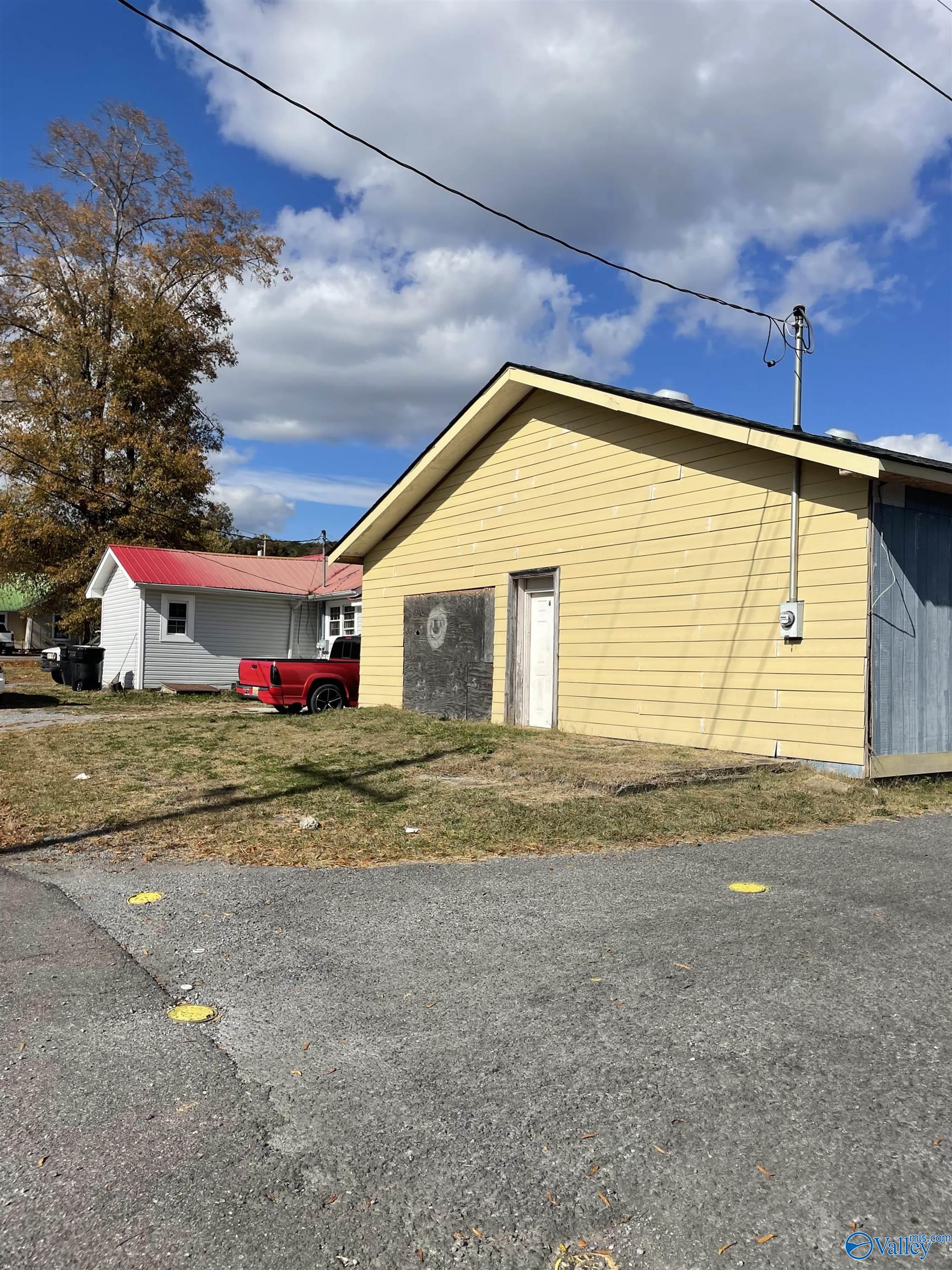 1201 Grand Avenue NW # 2