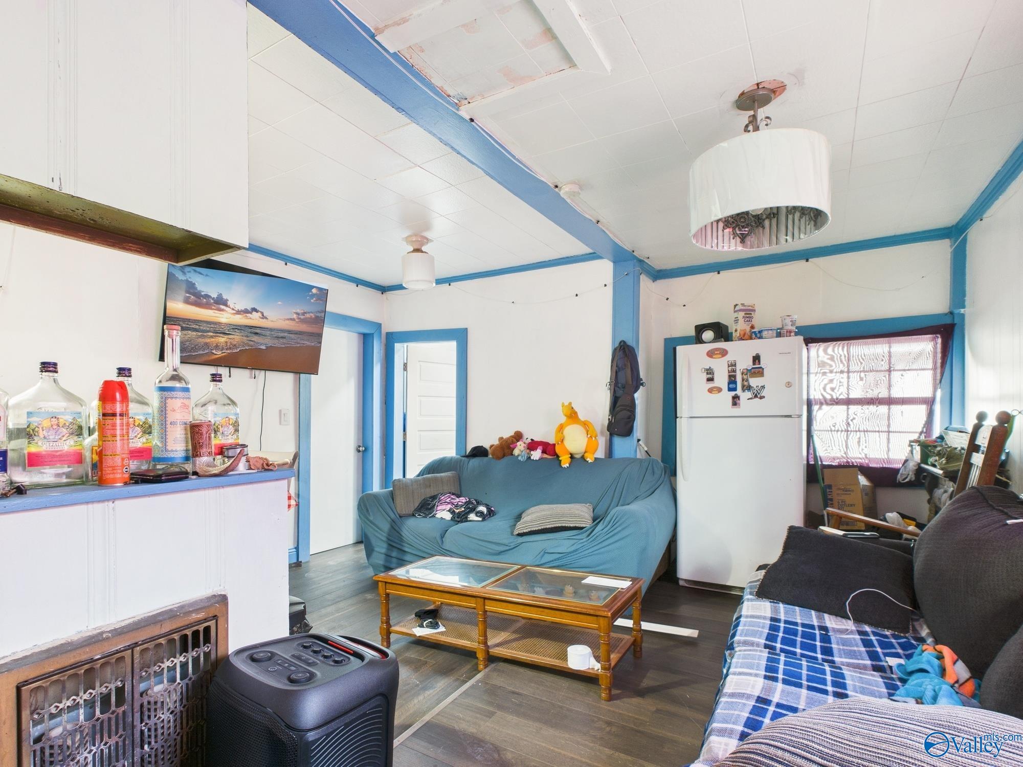 1201 Grand Avenue NW # 2