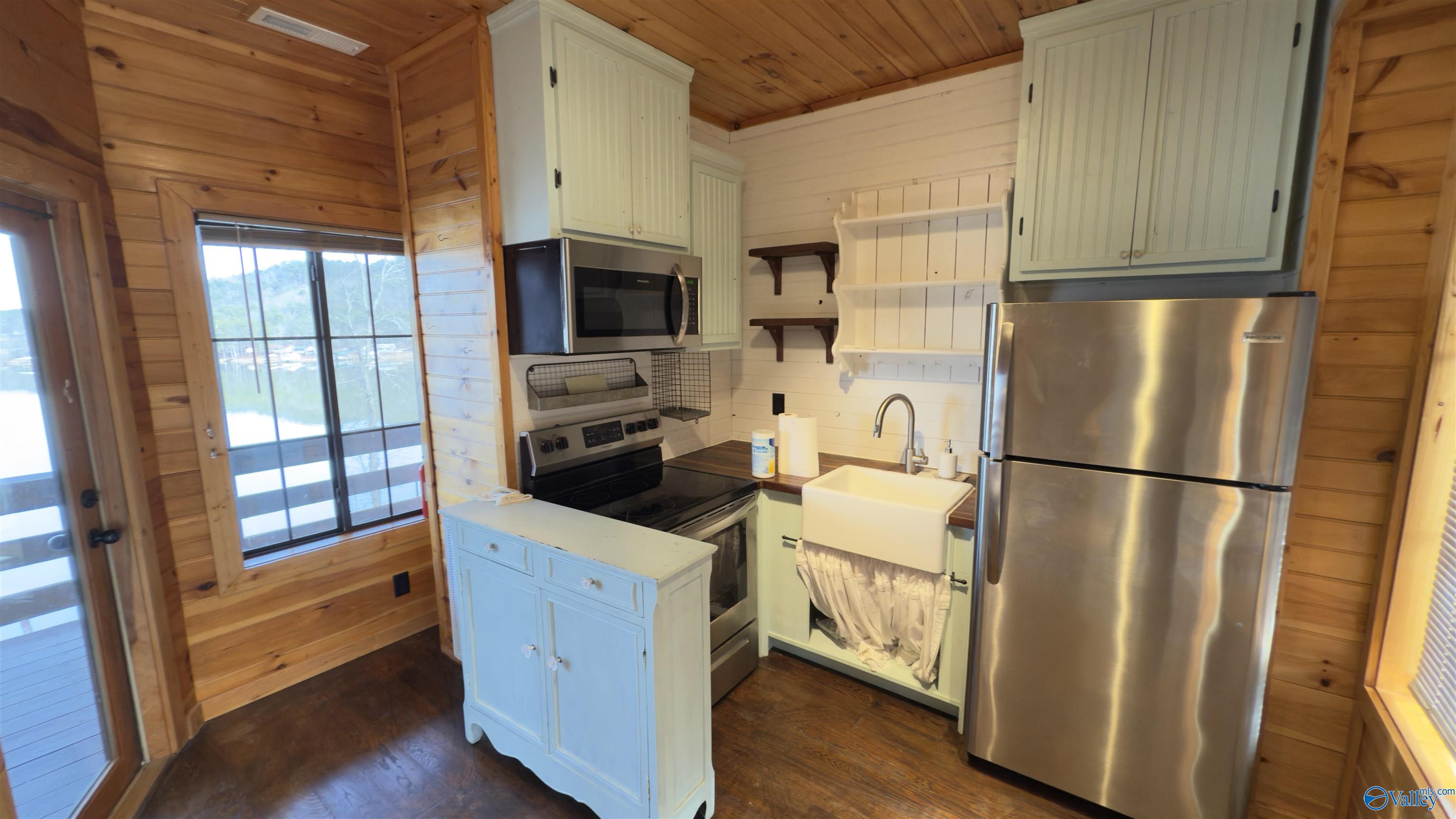 340 County Road 405