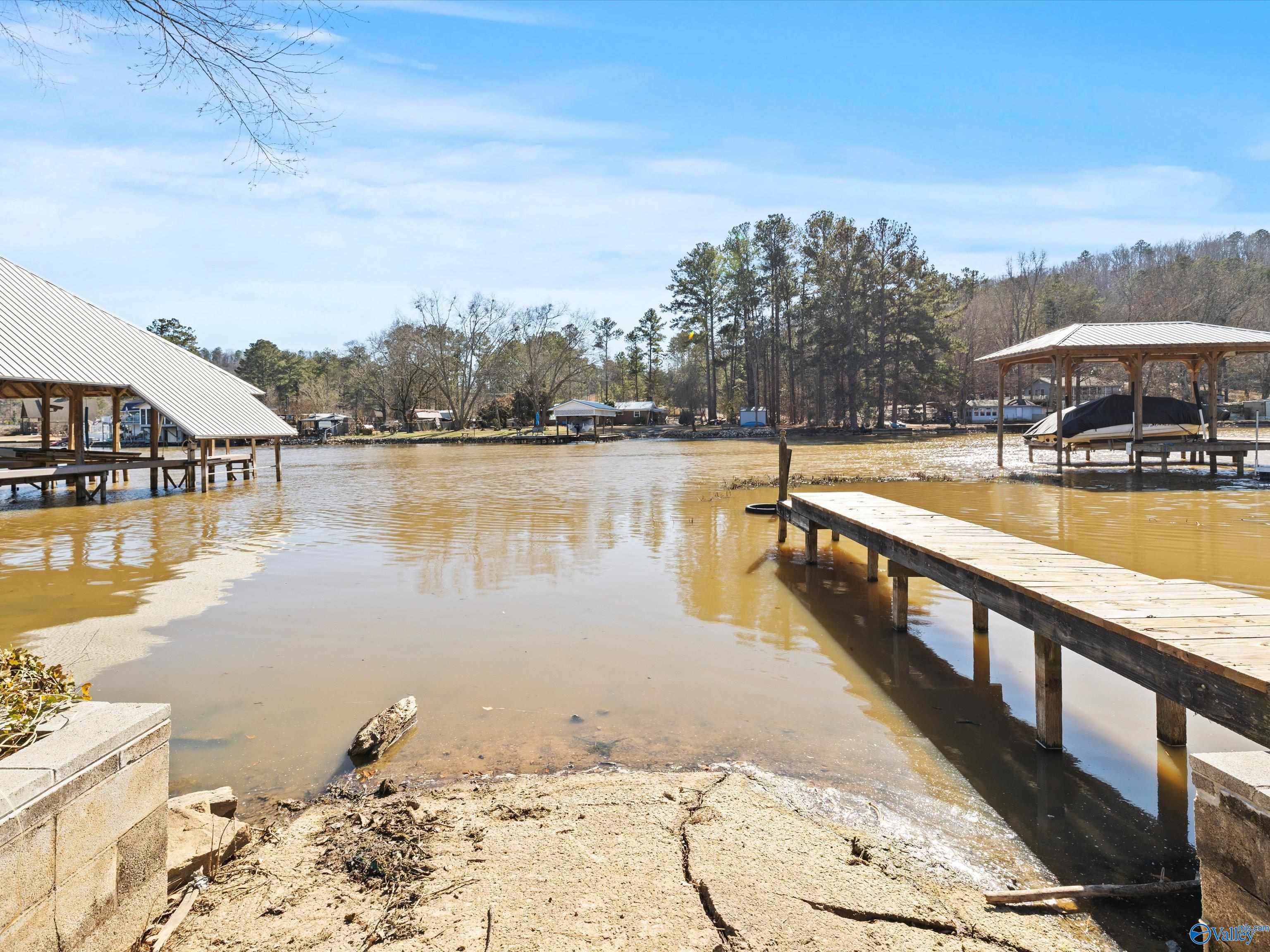 200 Canoe Creek Road