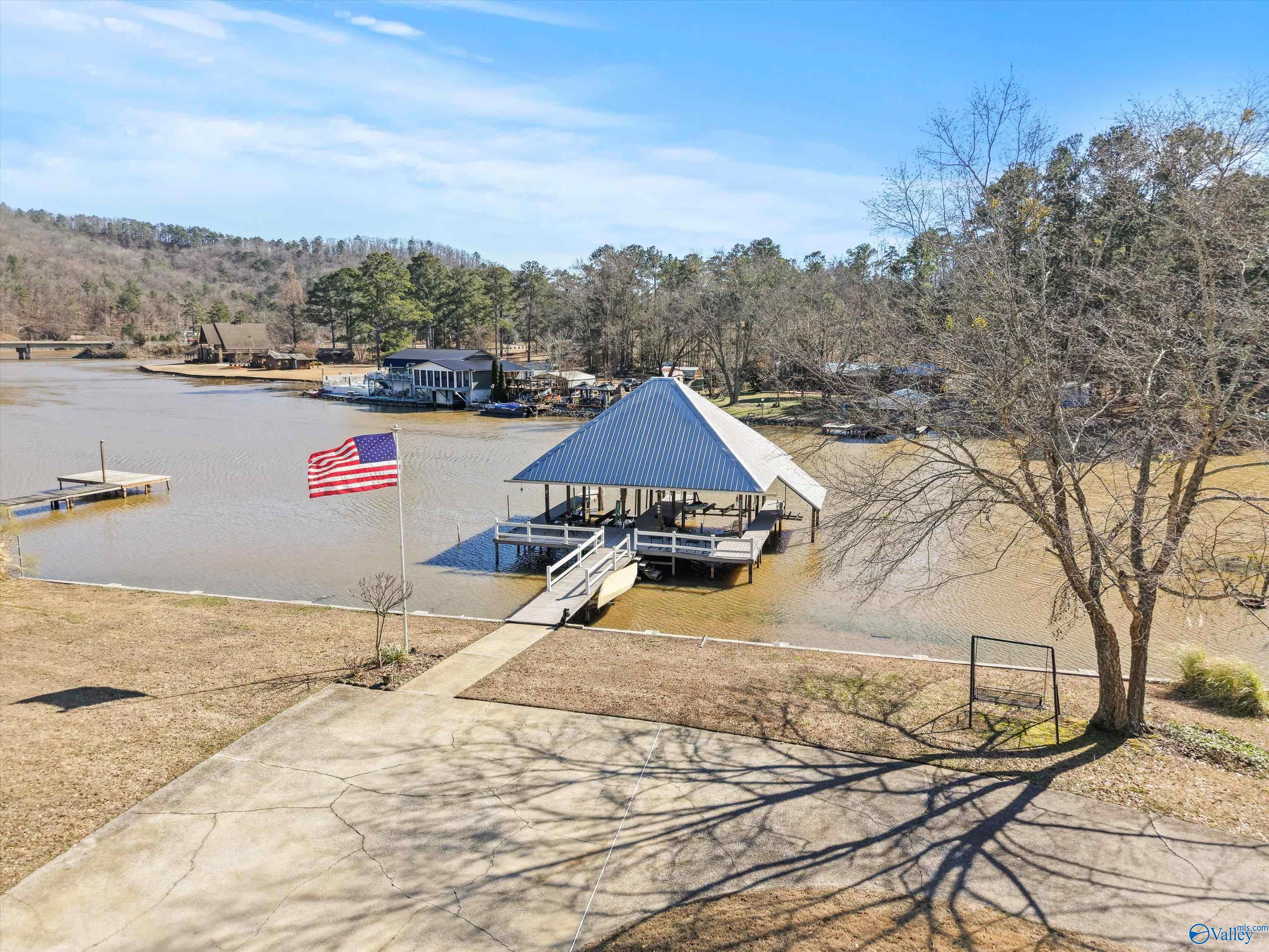 200 Canoe Creek Road