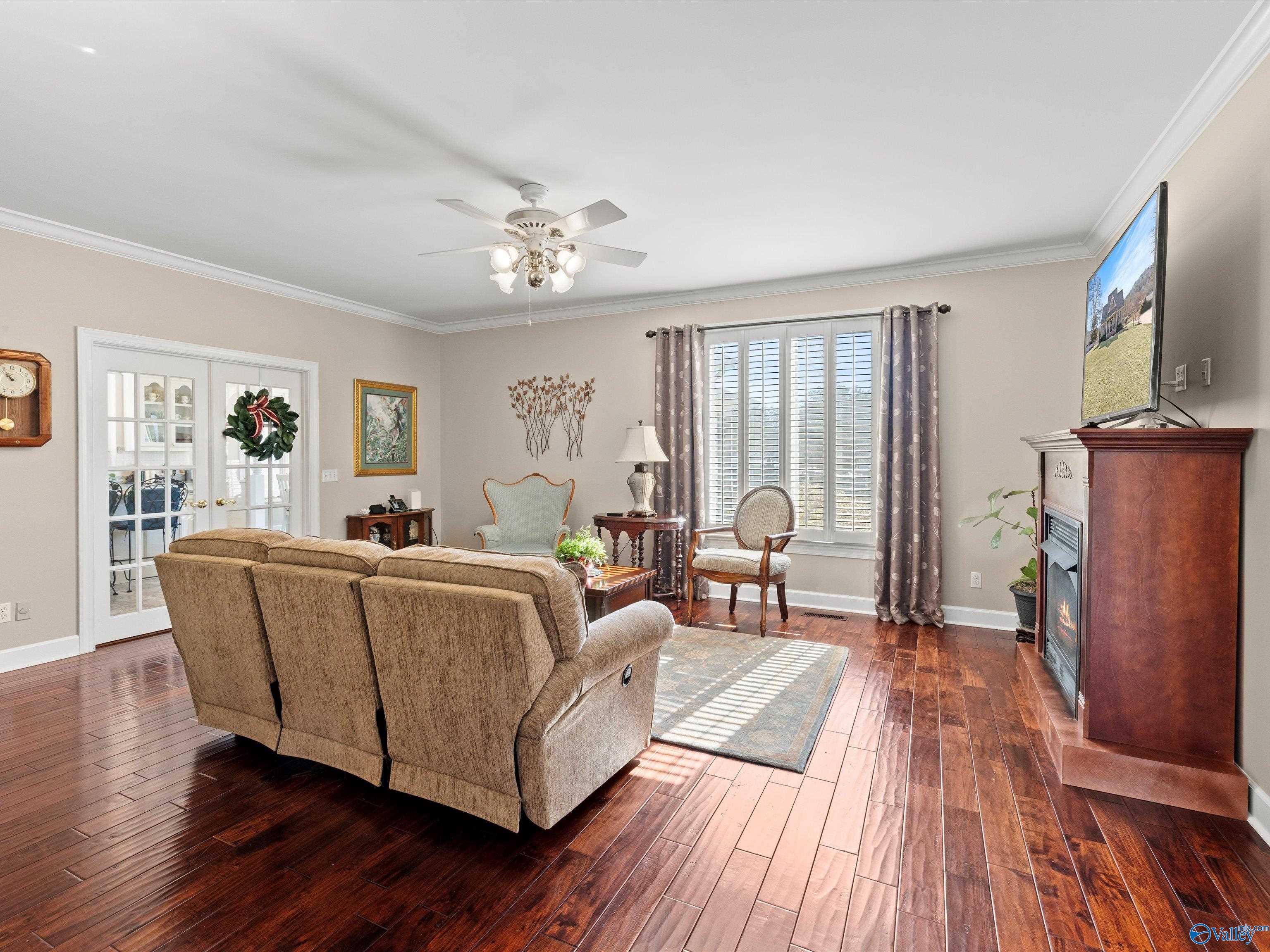 200 Canoe Creek Road