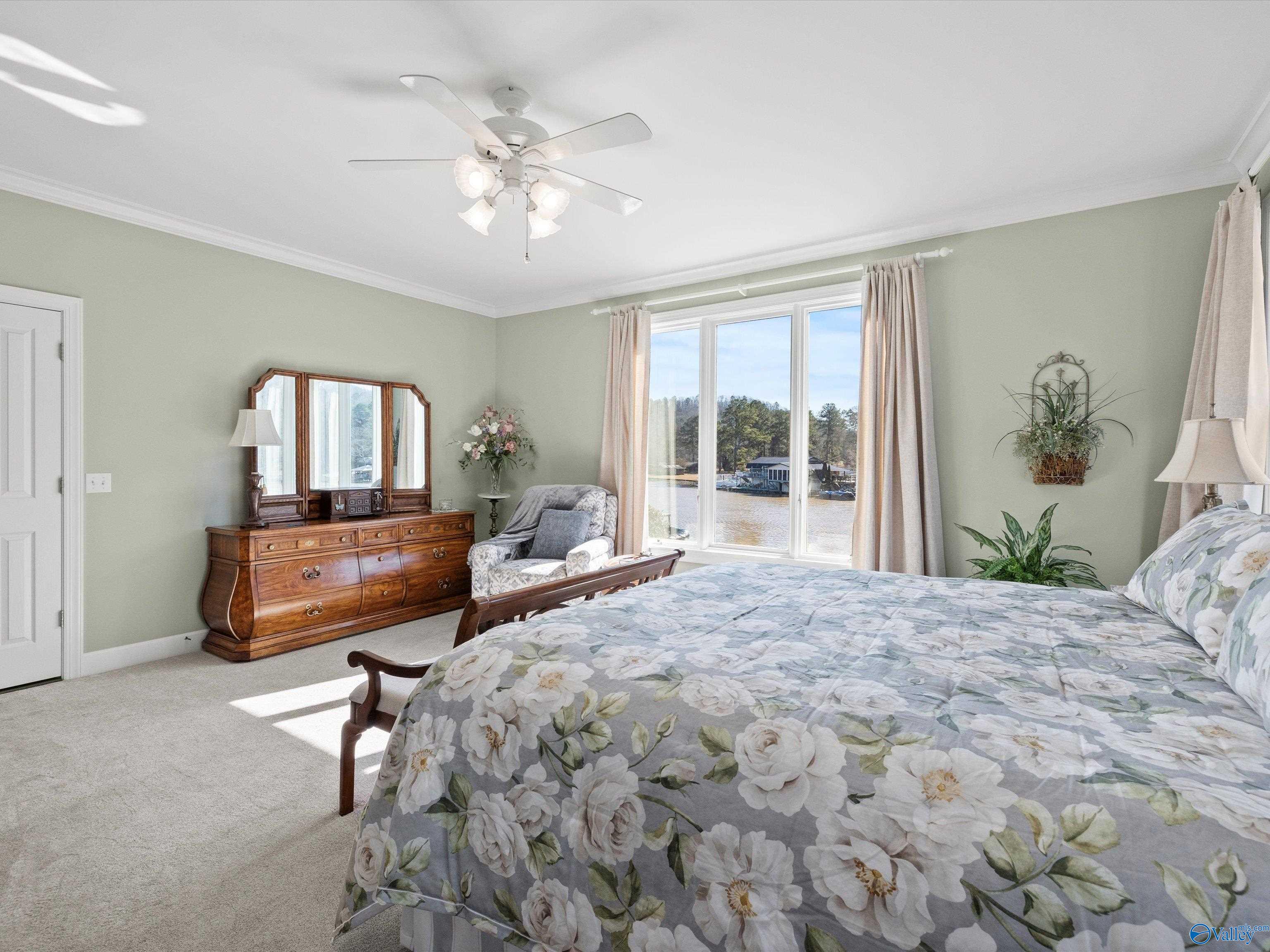 200 Canoe Creek Road