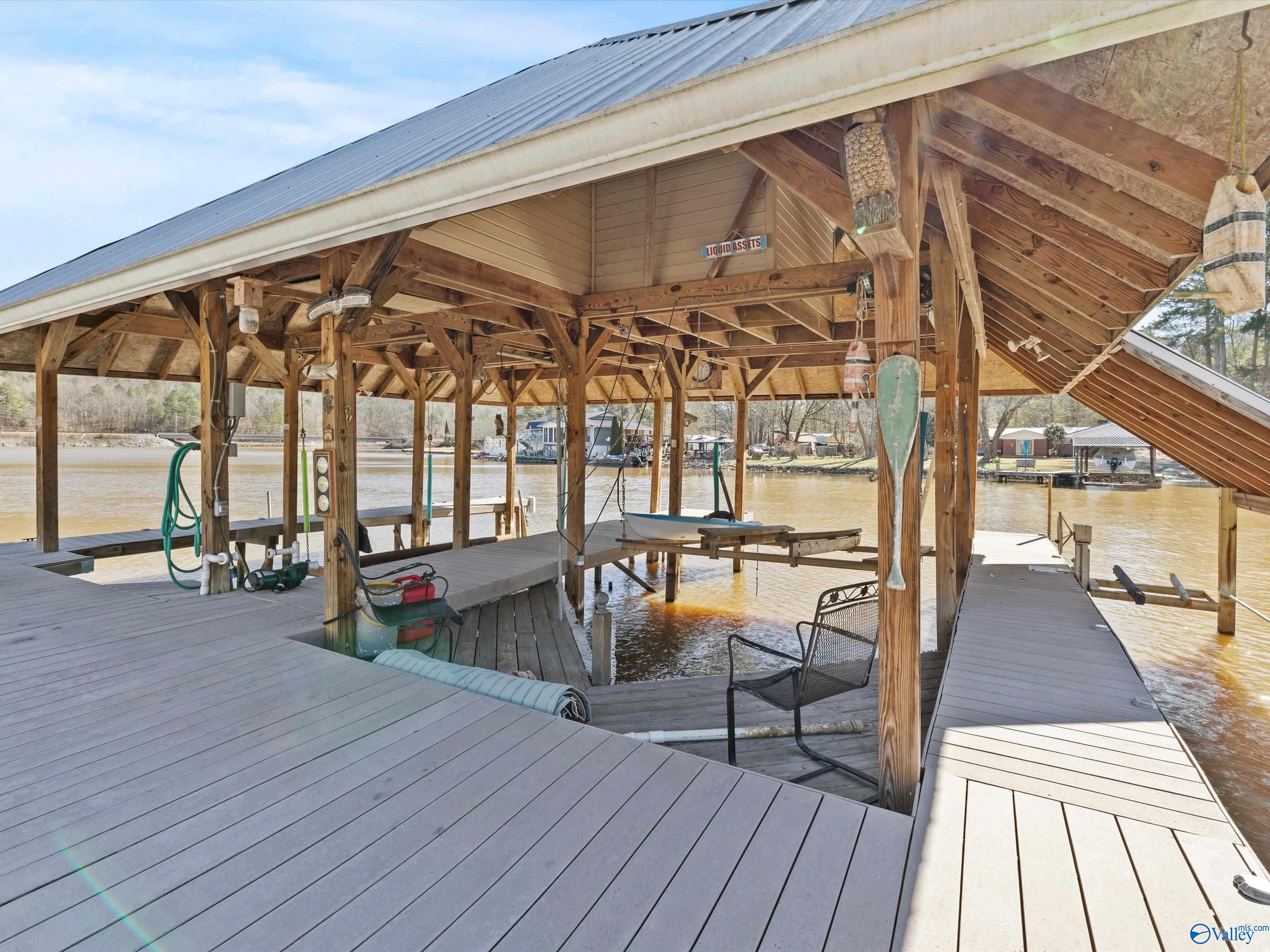 200 Canoe Creek Road
