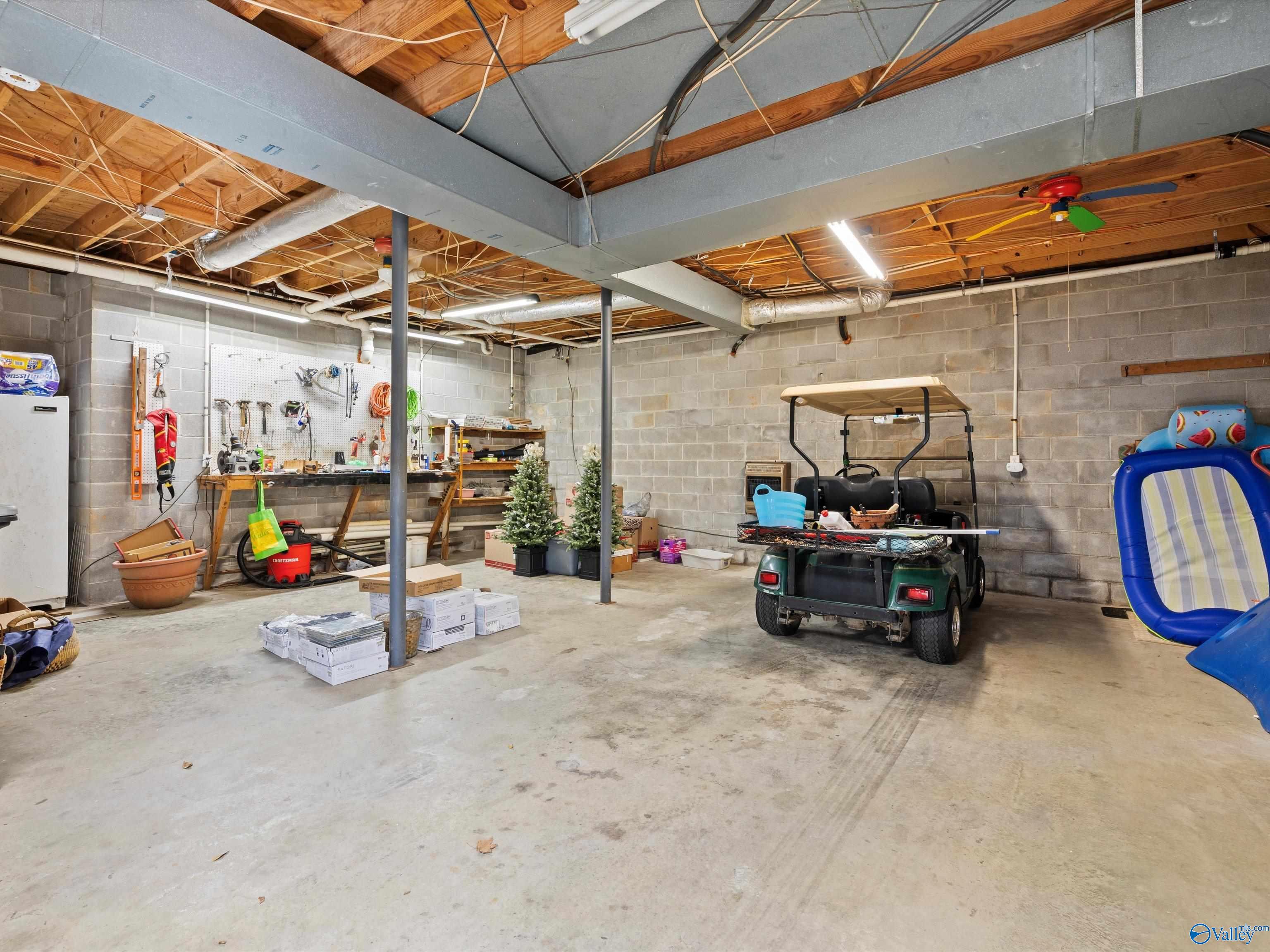200 Canoe Creek Road