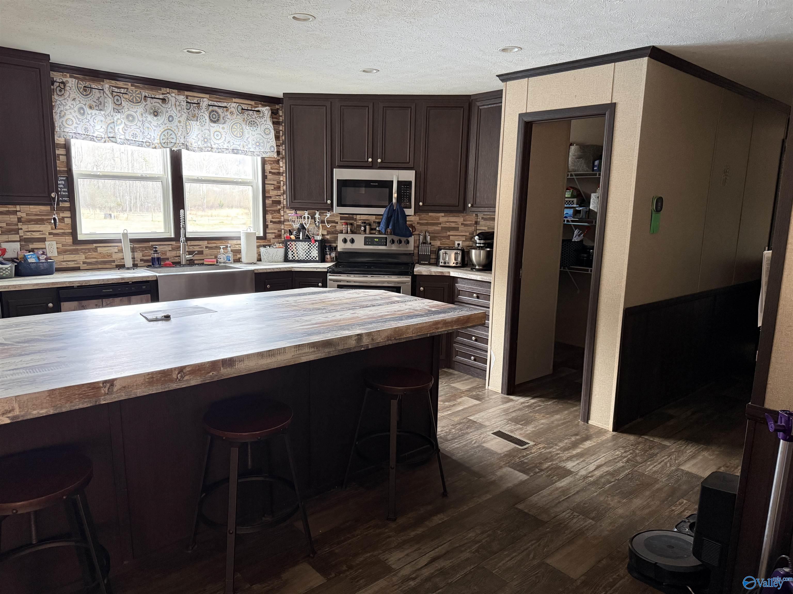17 County Road 507