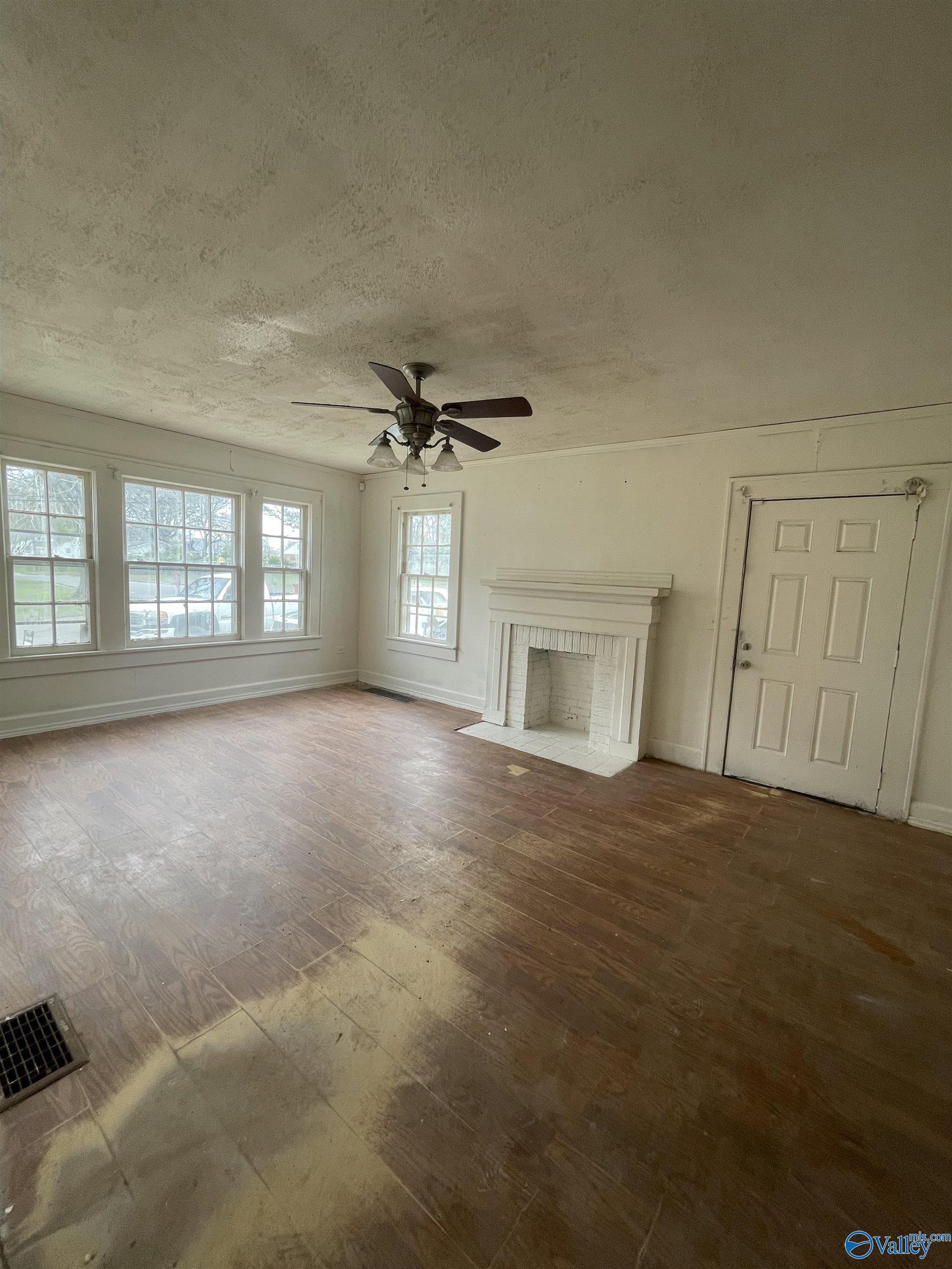 515 Elm Avenue