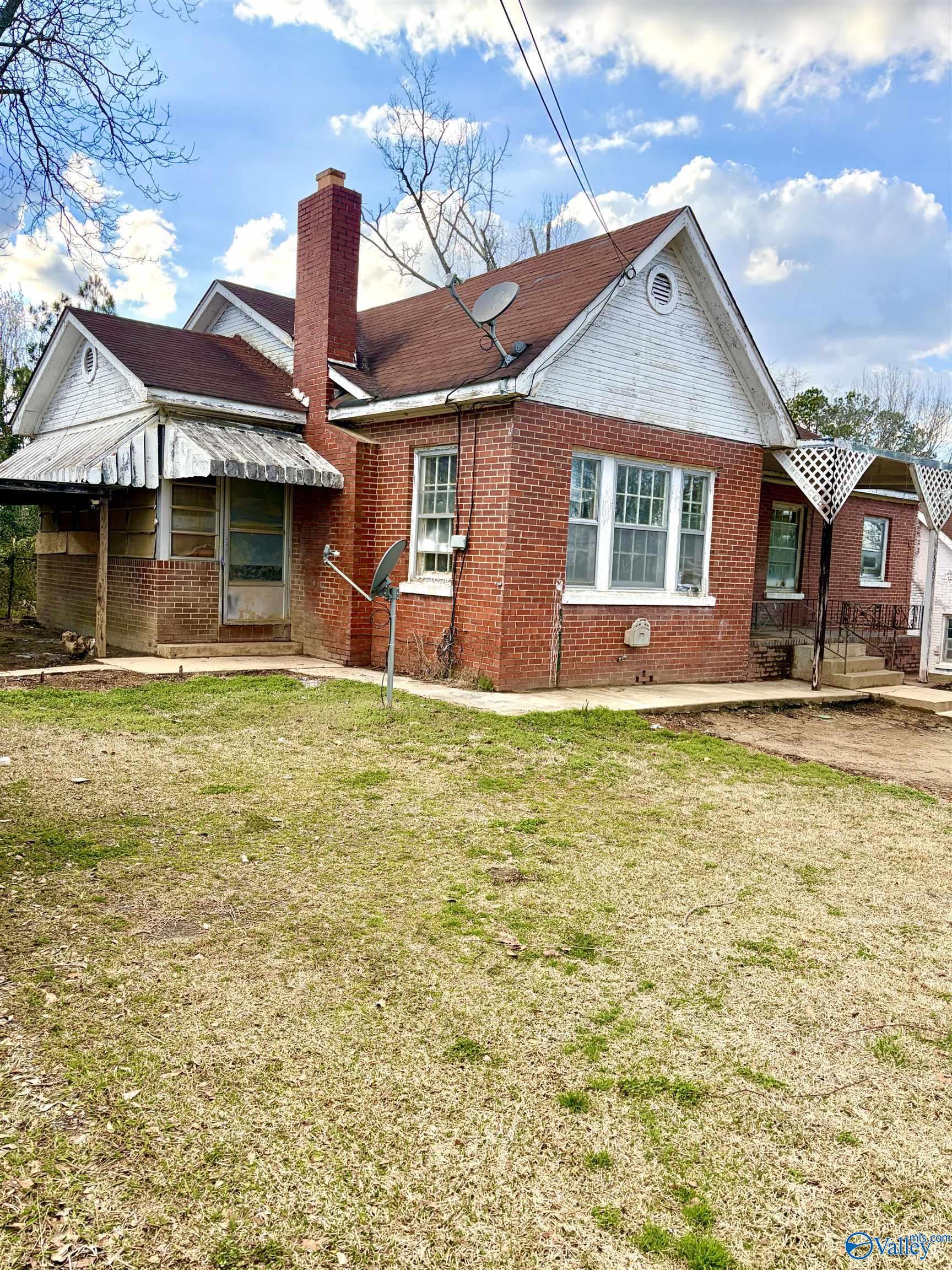 515 Elm Avenue