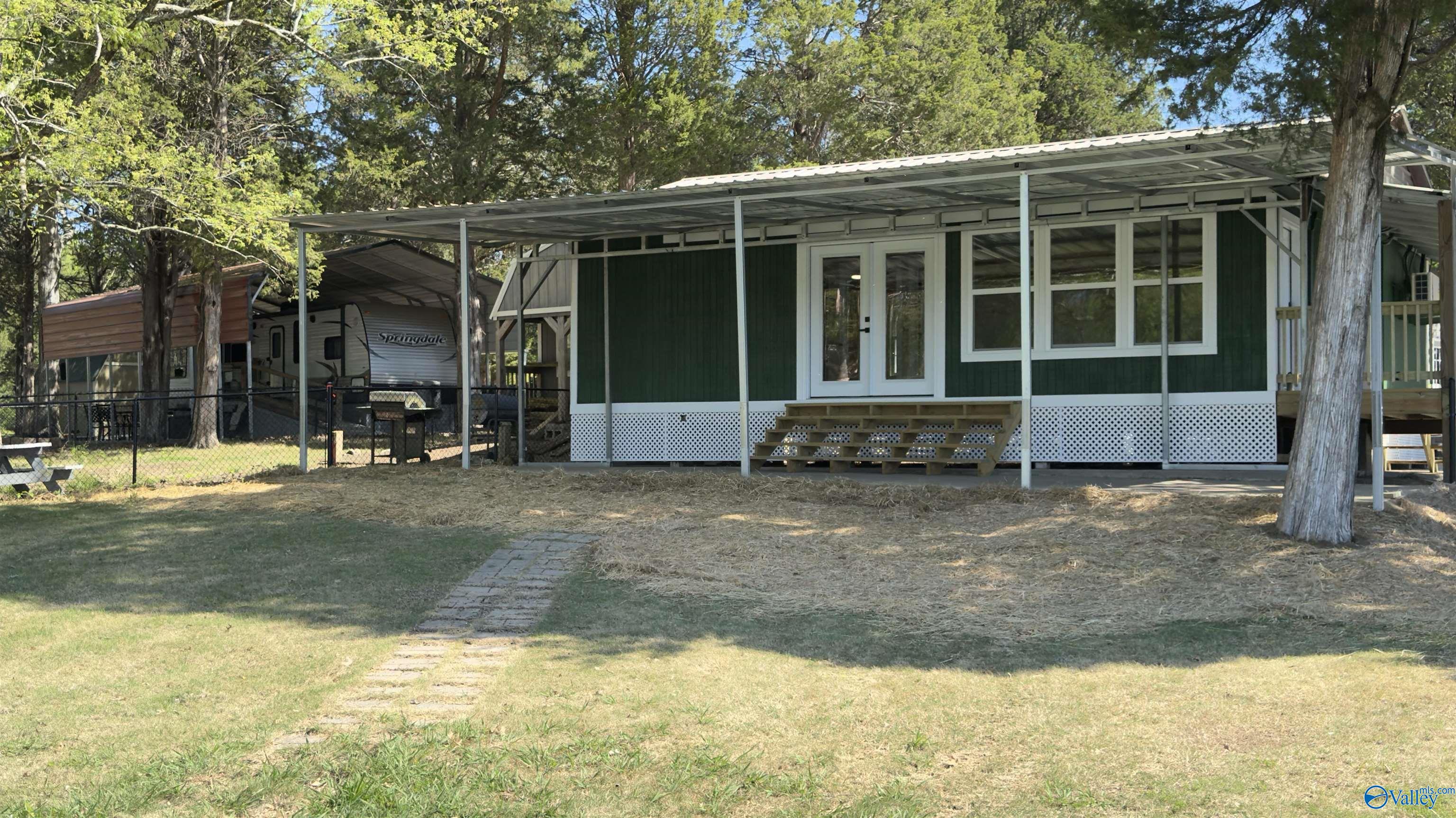 2516 US Highway 411 N # 16