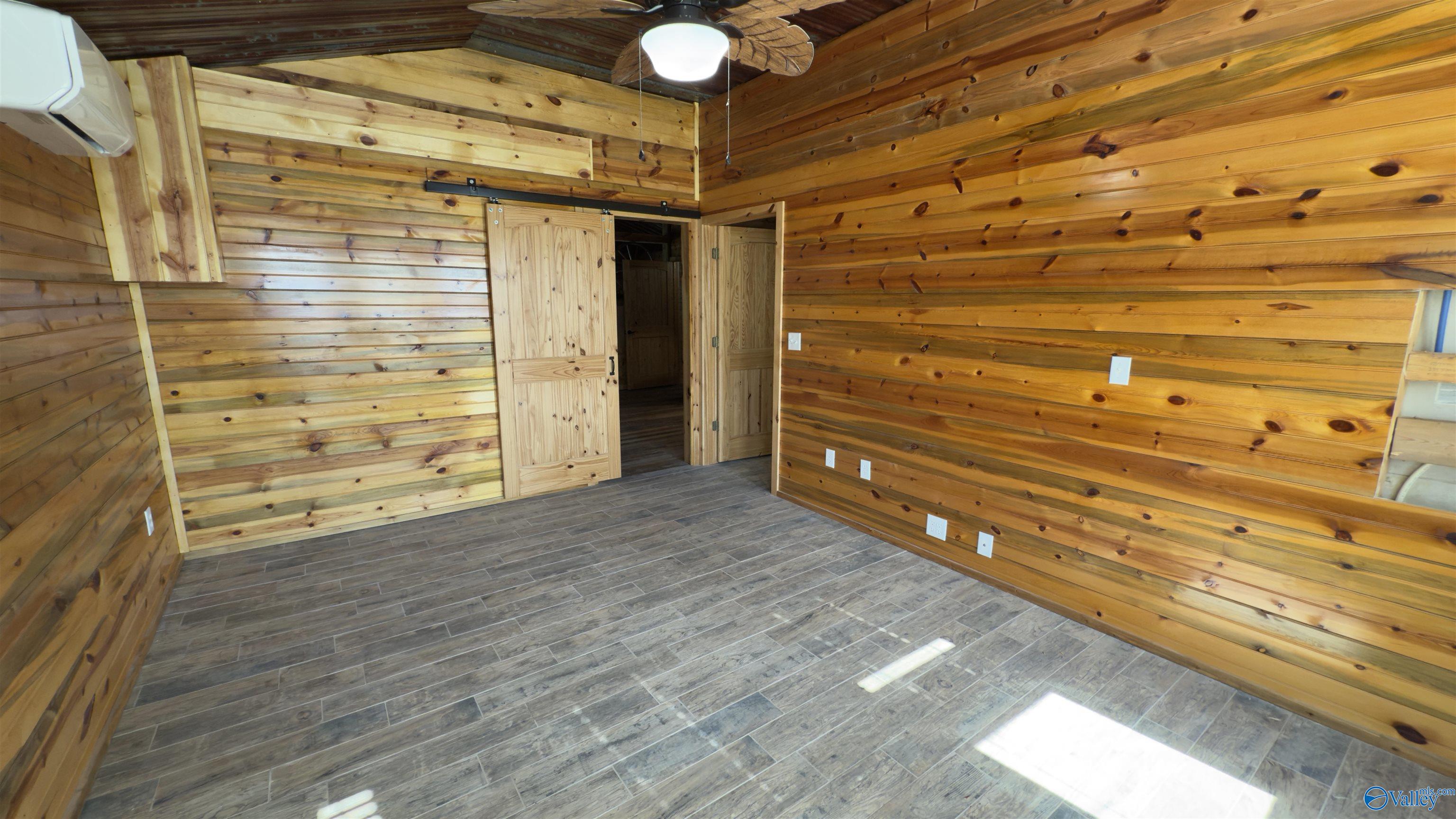 1505 Pleasant Valley Road