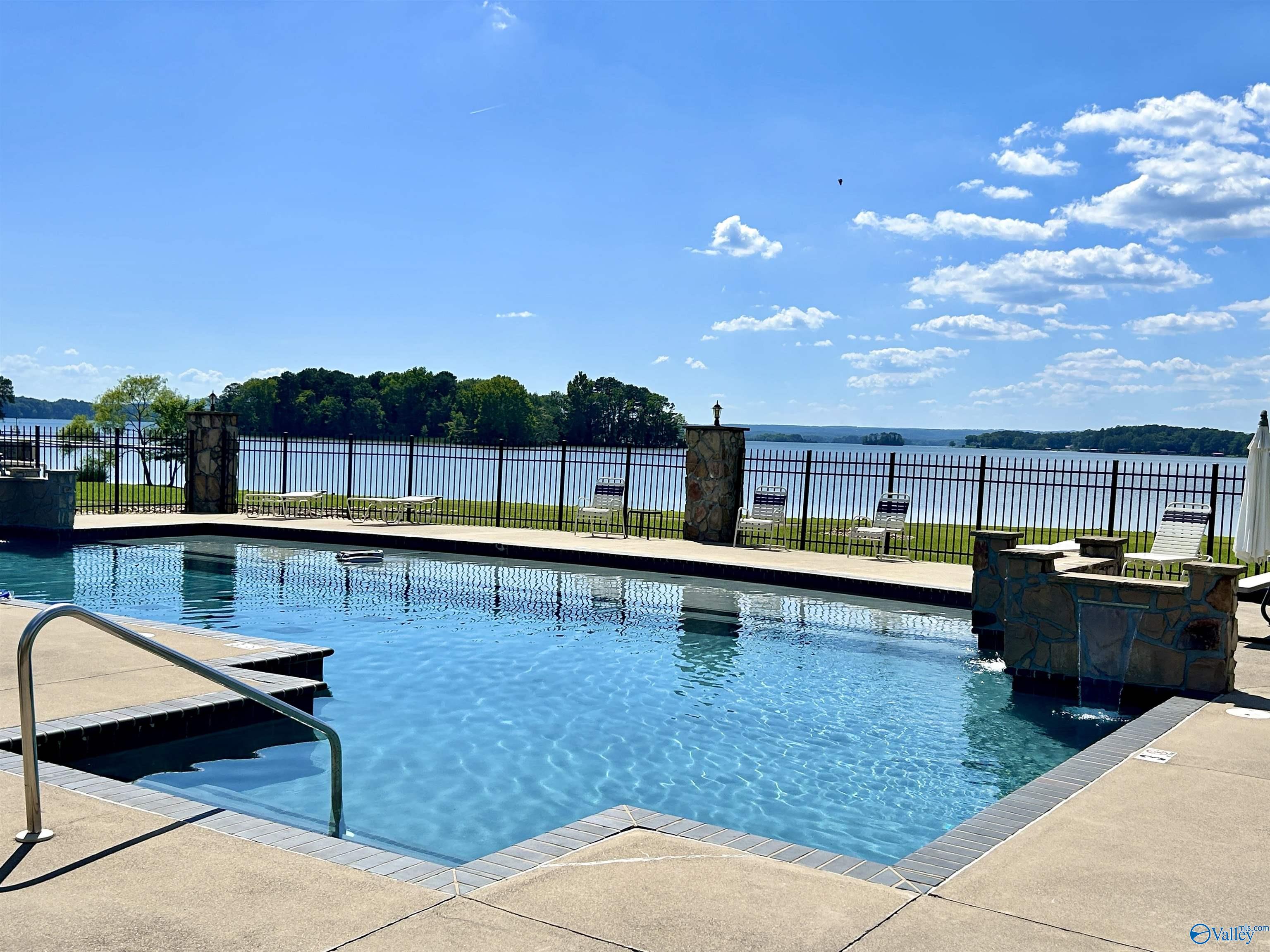 3152 Dykes Bridge Road # 101