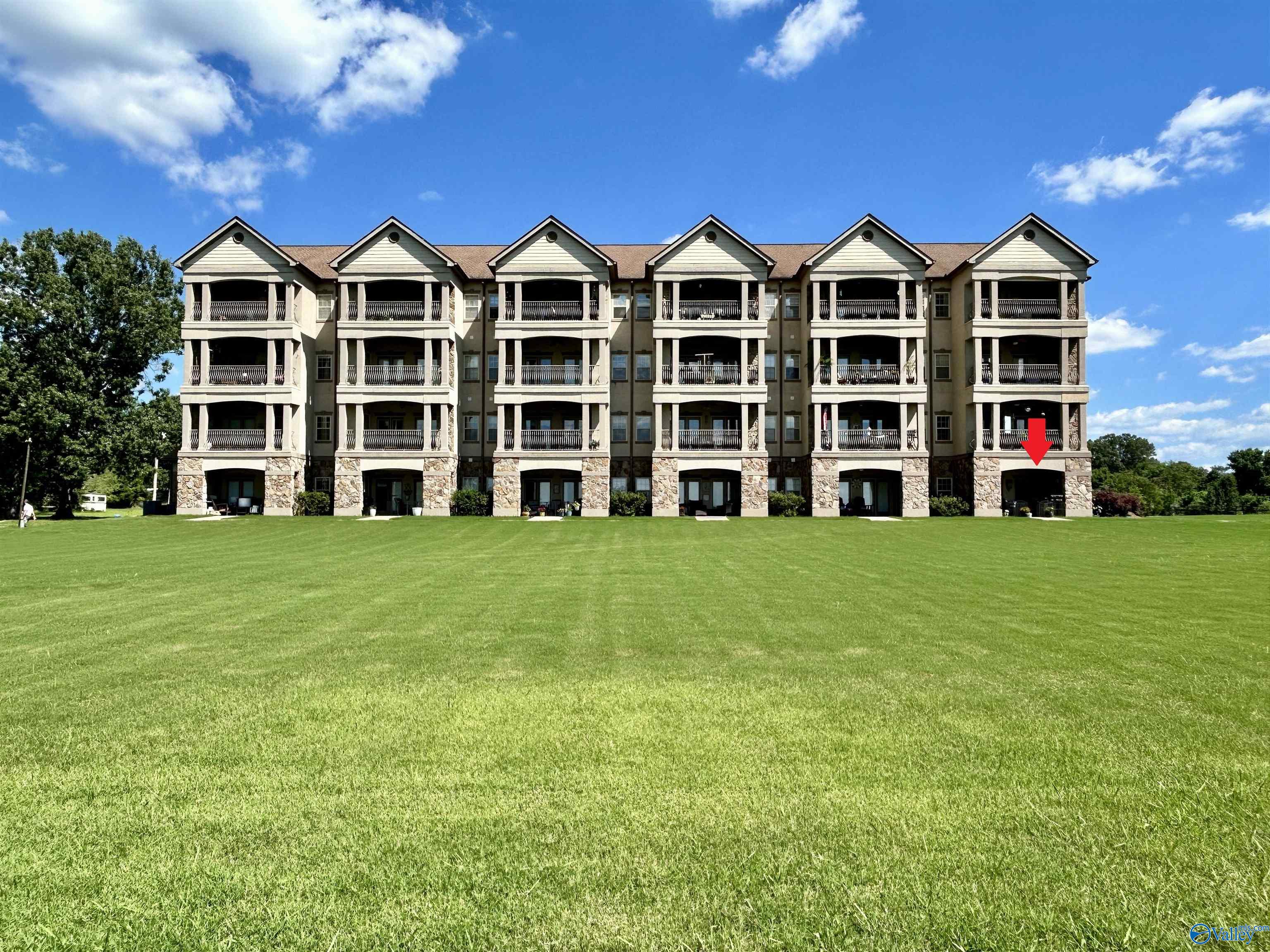 3152 Dykes Bridge Road # 101