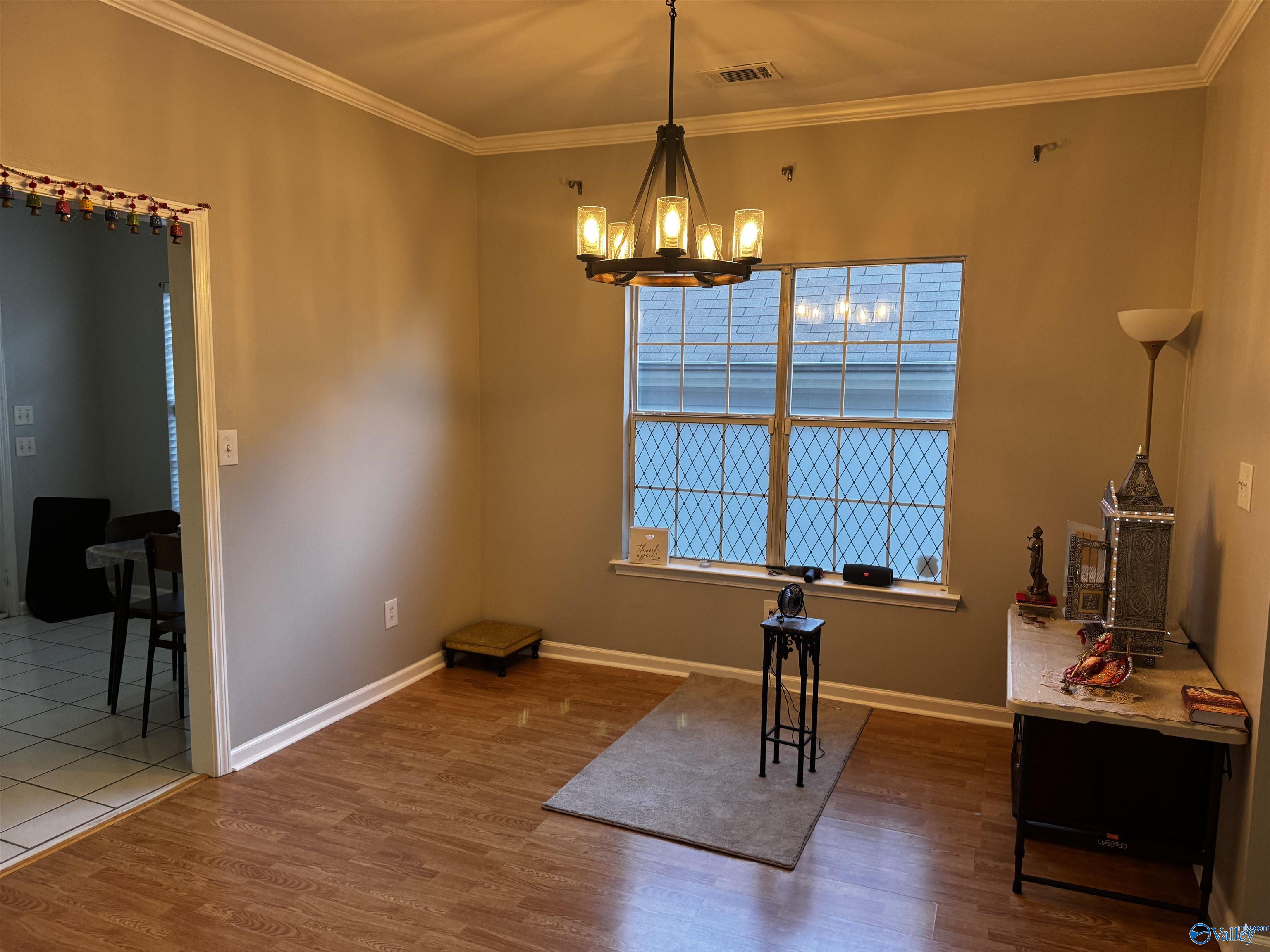 1161 Windsor Parkway