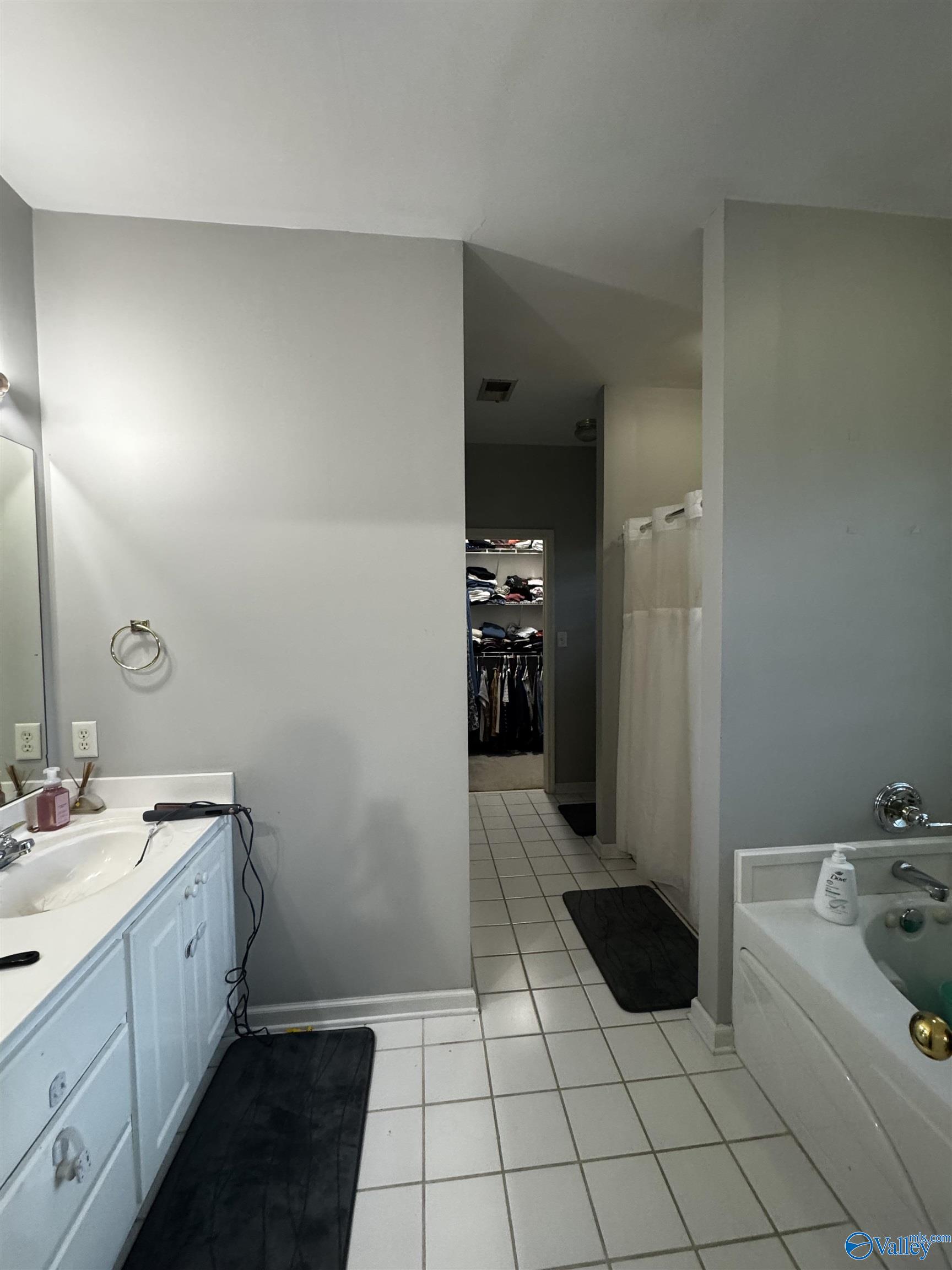 1161 Windsor Parkway