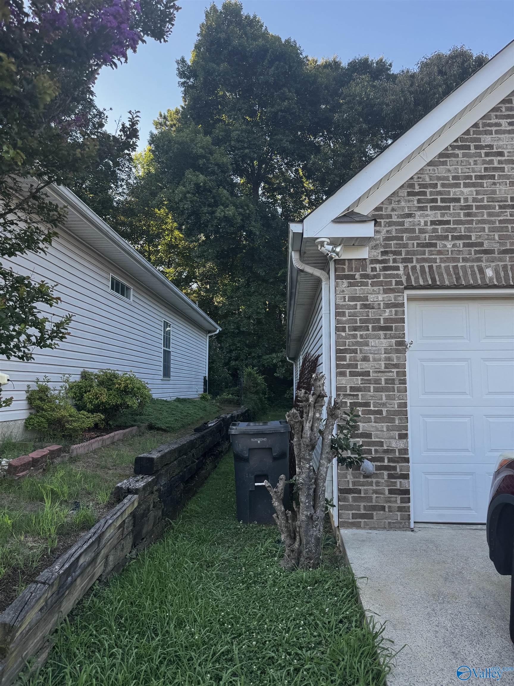 1161 Windsor Parkway