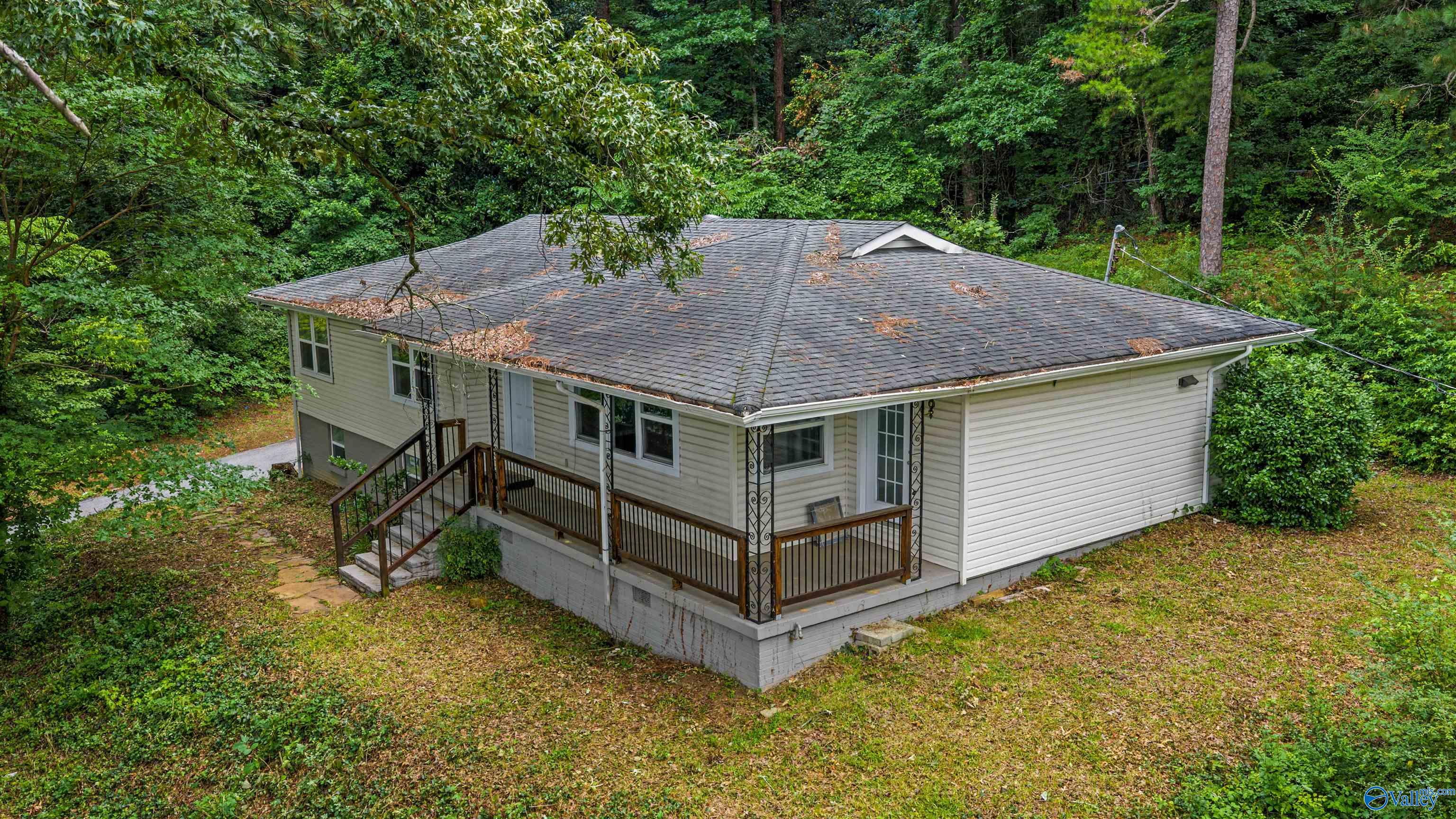 617 Noccalula Road