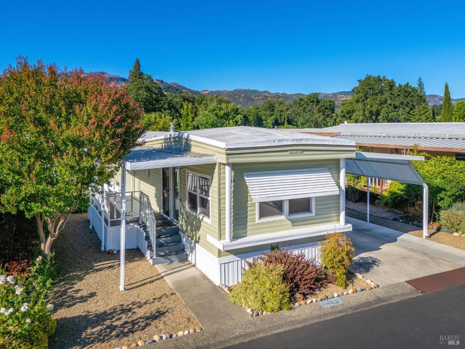 2412 Foothill Blvd #84