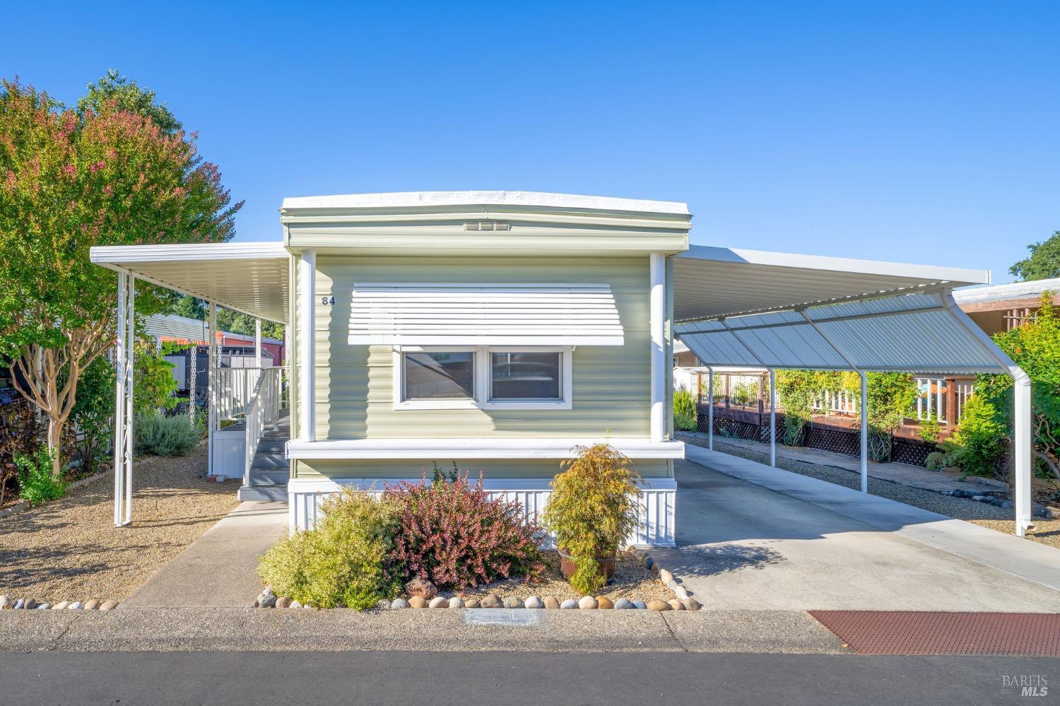 2412 Foothill Blvd #84