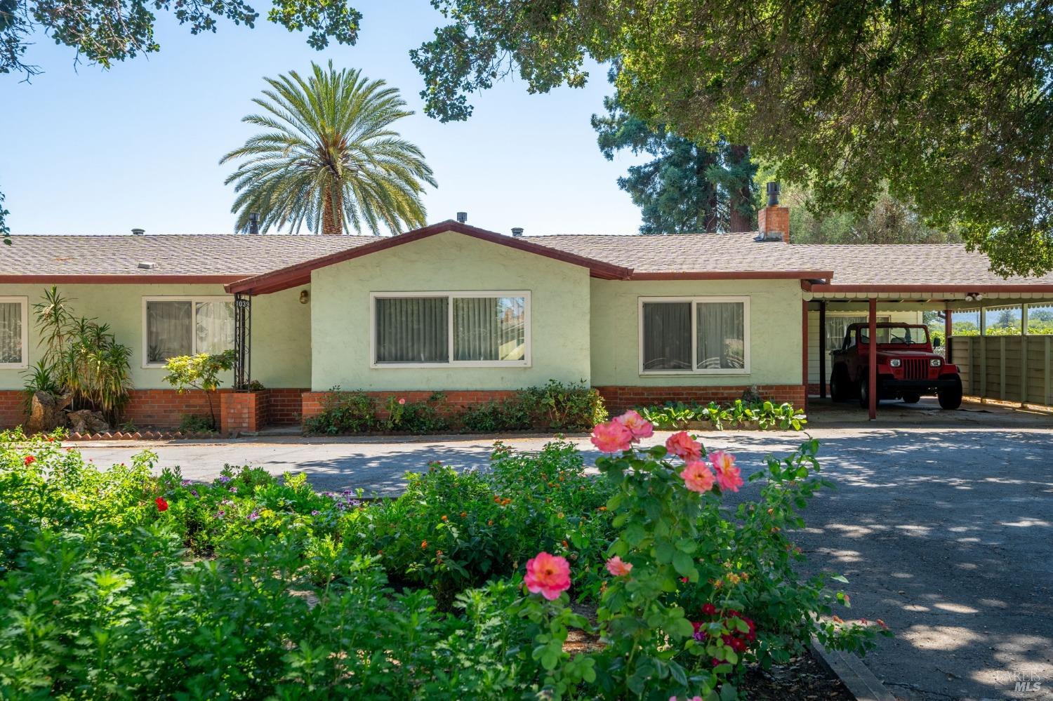 1039 Rutherford Rd Napa