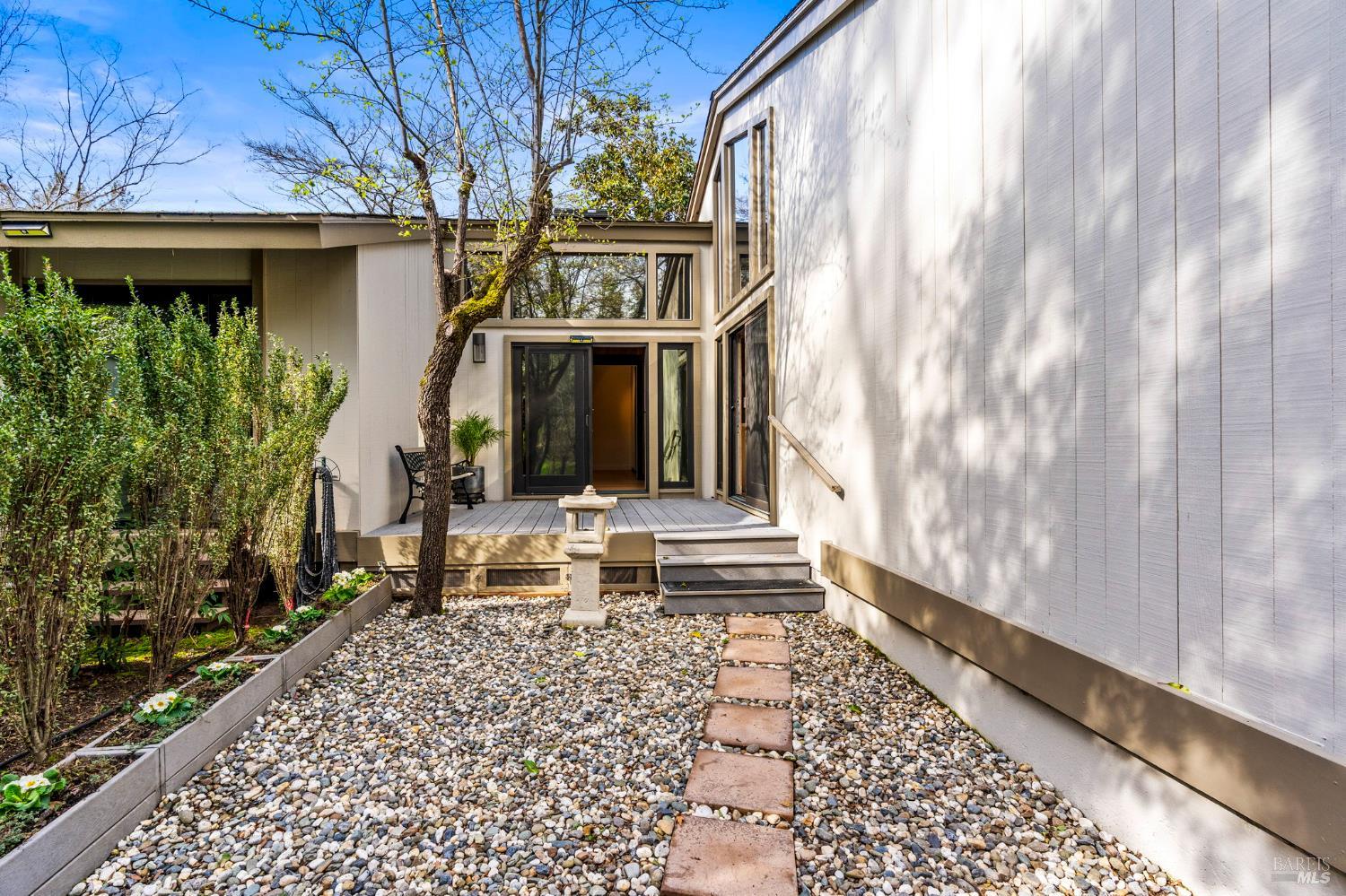 152 Bonnie Brook Drive