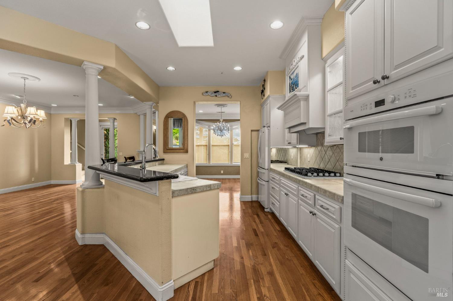 382 Lakeview Drive