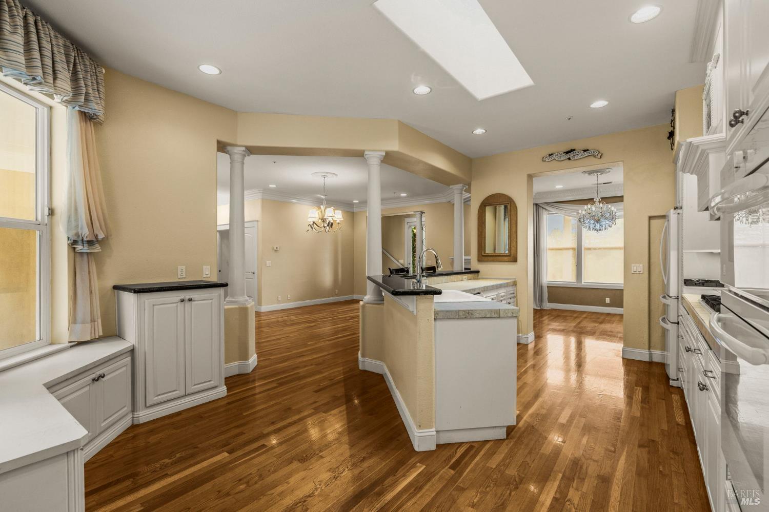 382 Lakeview Drive