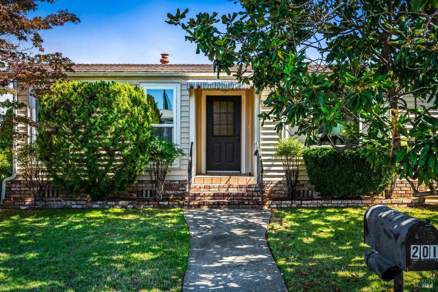 201 Shirley Court