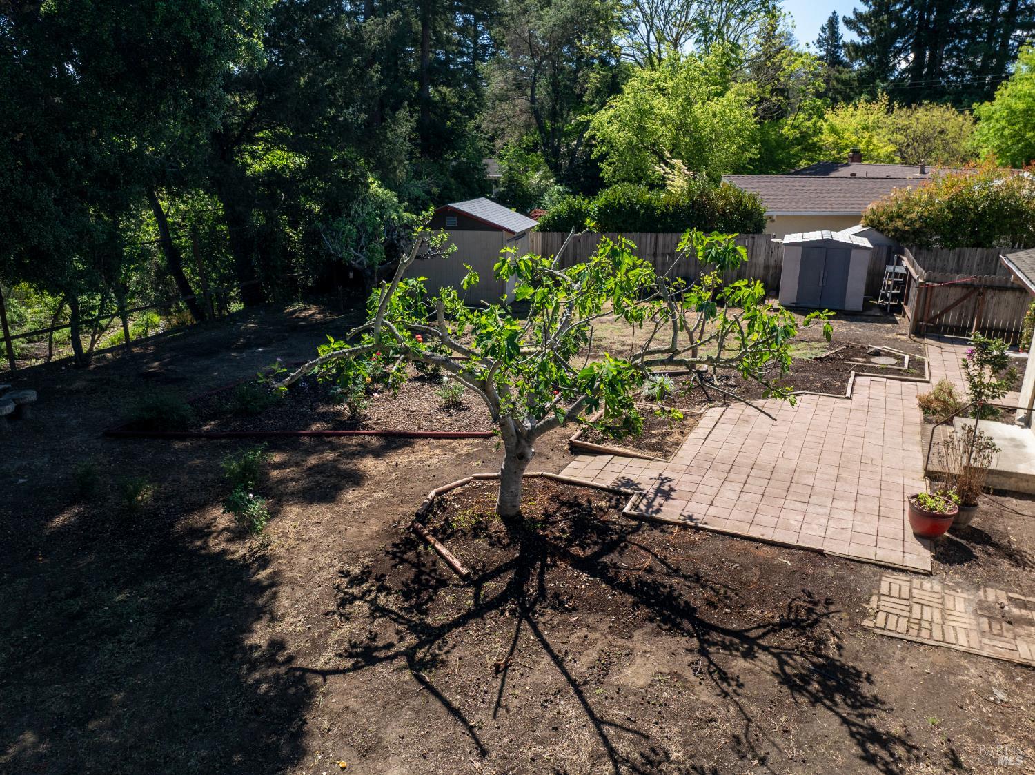 2608 W Pueblo Avenue