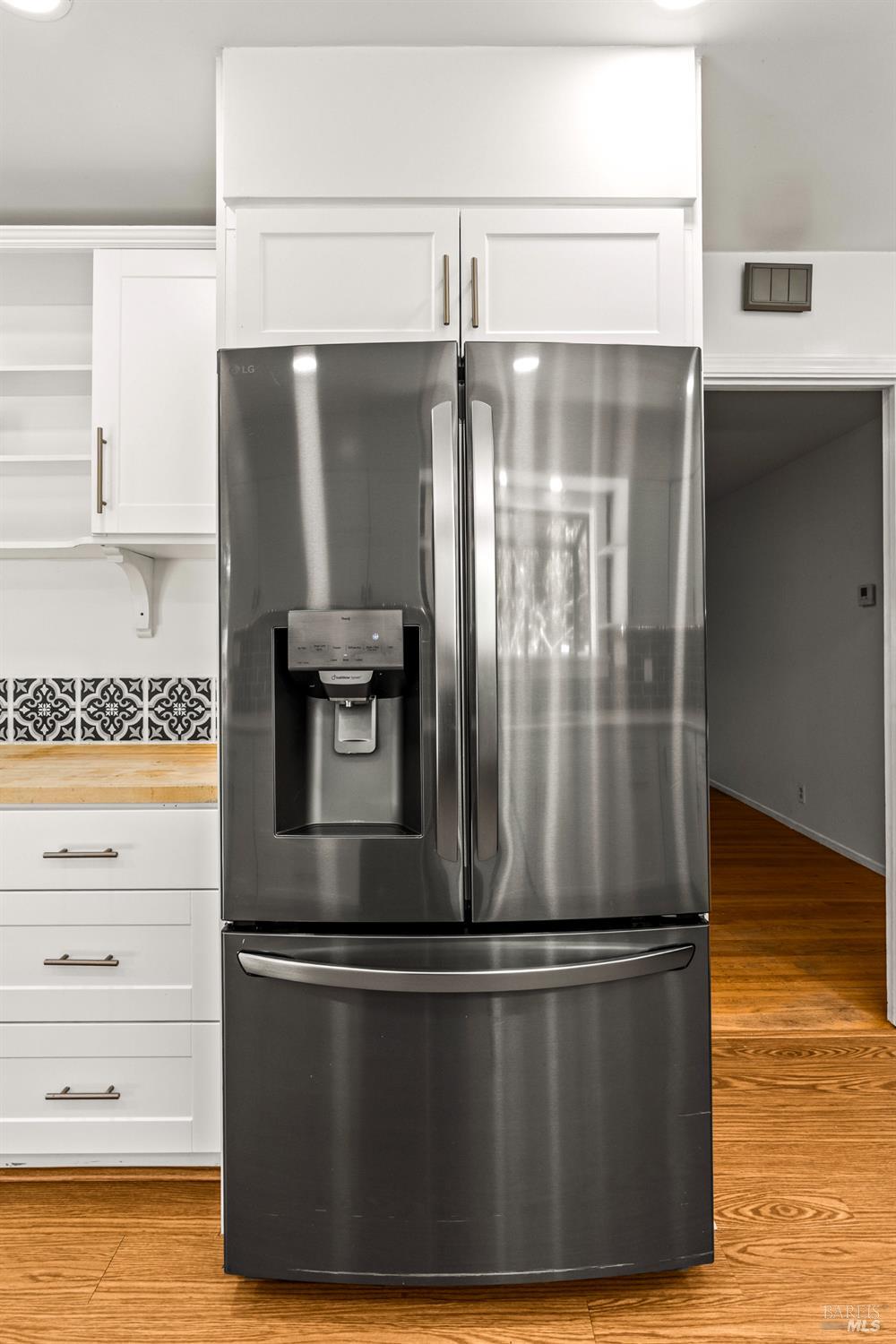 2608 W Pueblo Avenue