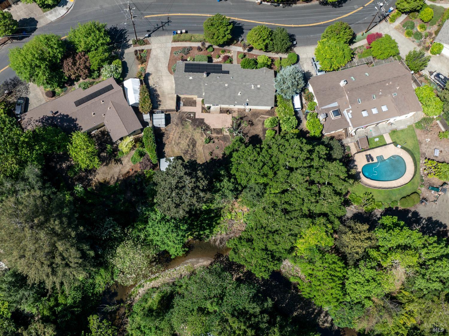 2608 W Pueblo Avenue