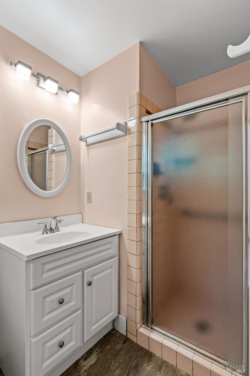 2608 W Pueblo Avenue