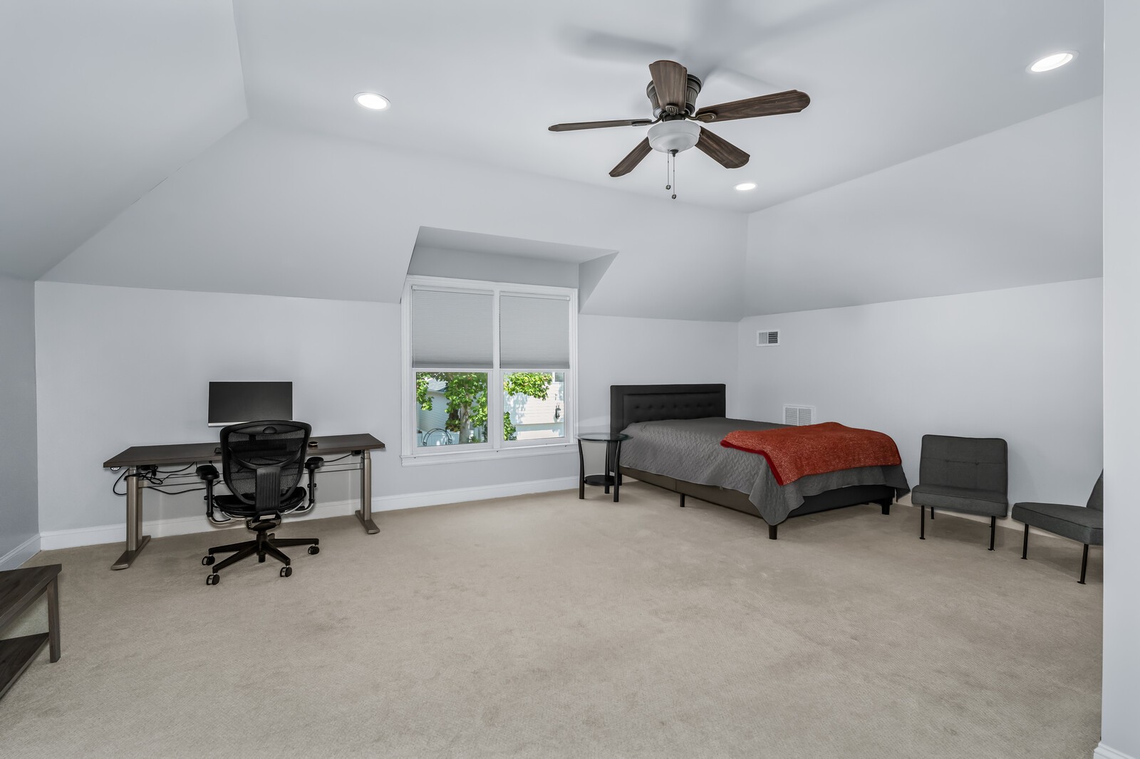 116 Addison Ave