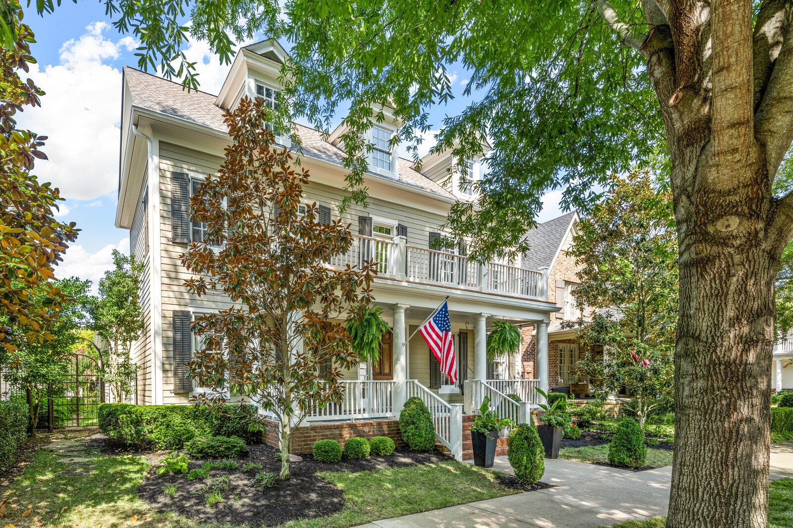 116 Addison Ave