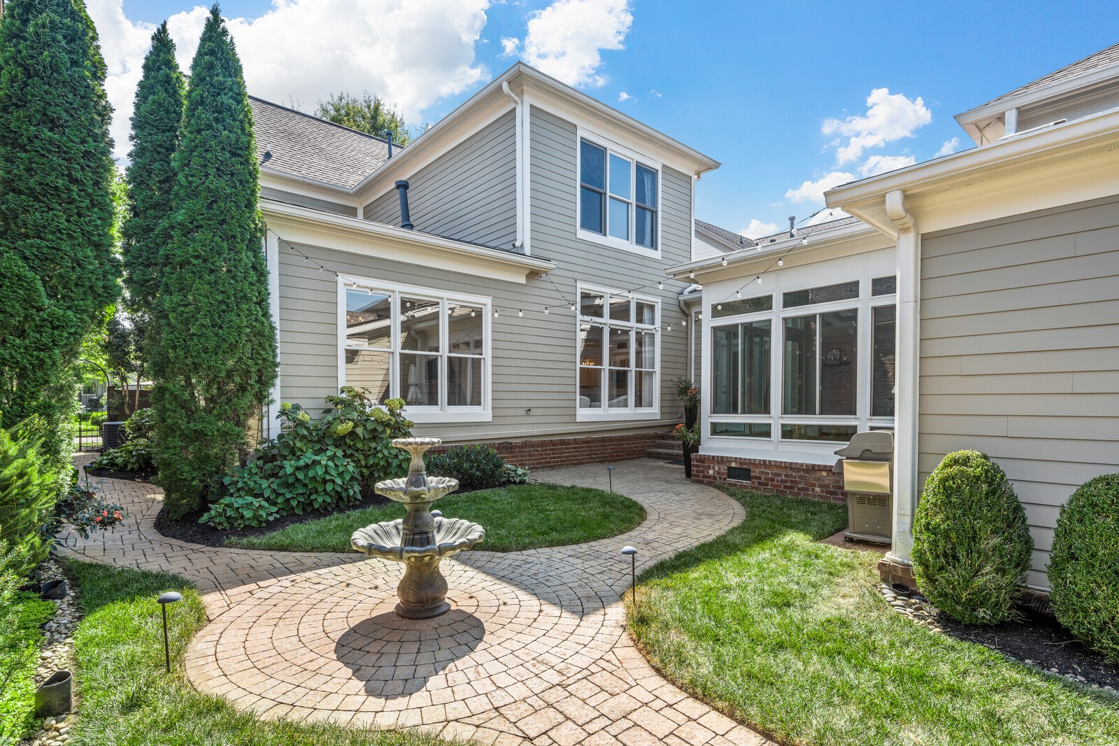 116 Addison Ave
