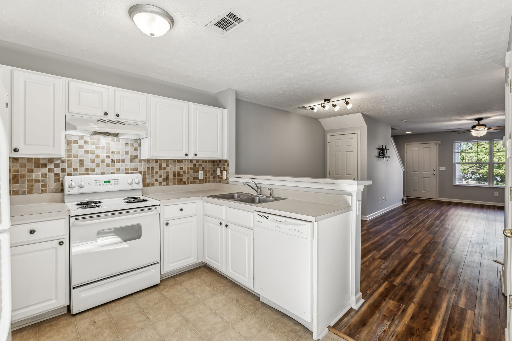 592 Flintlock Ct
