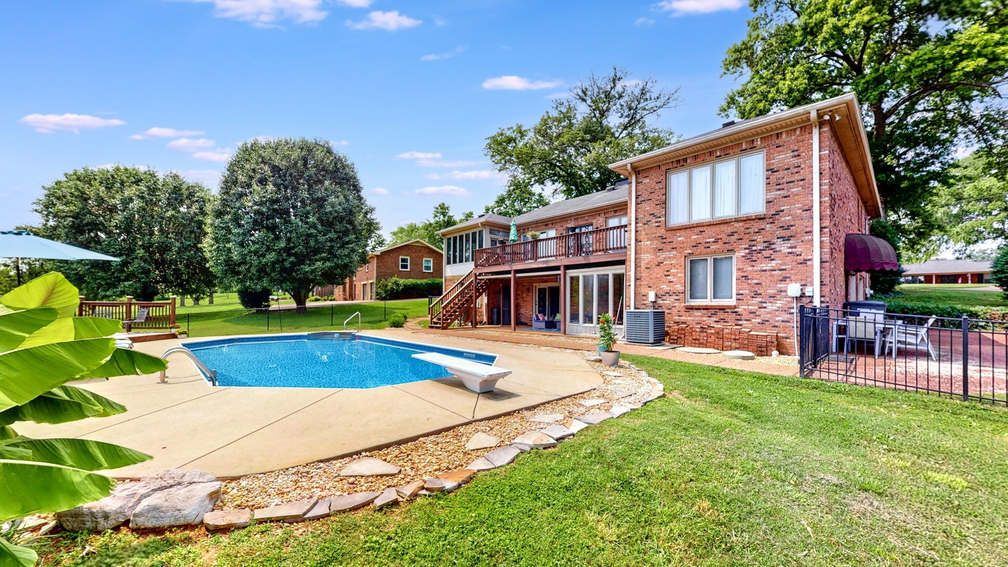 305 Rolling Mill Rd
