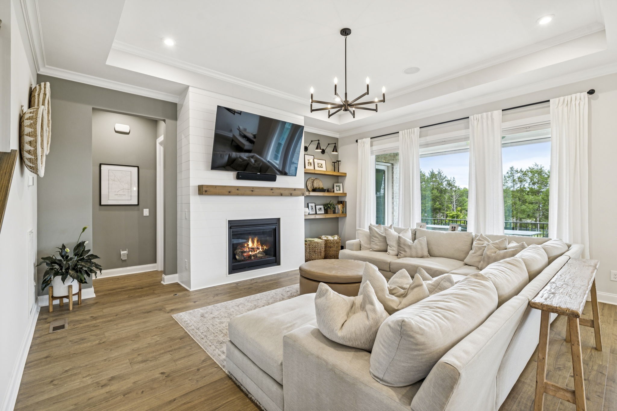 5400 Ayana Dr