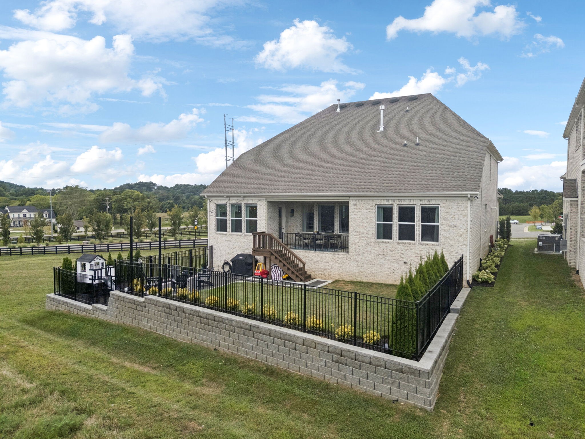5400 Ayana Dr