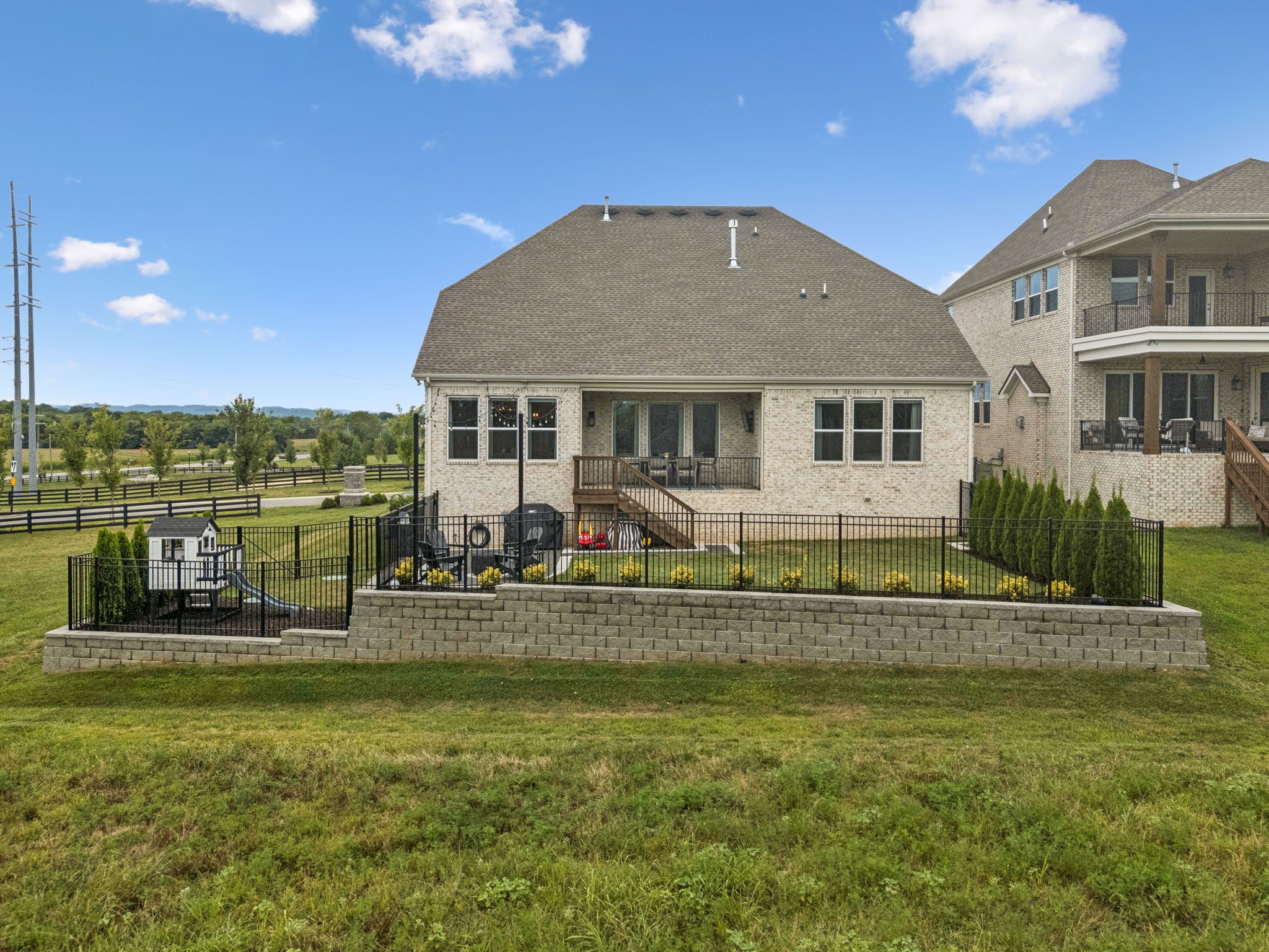 5400 Ayana Dr