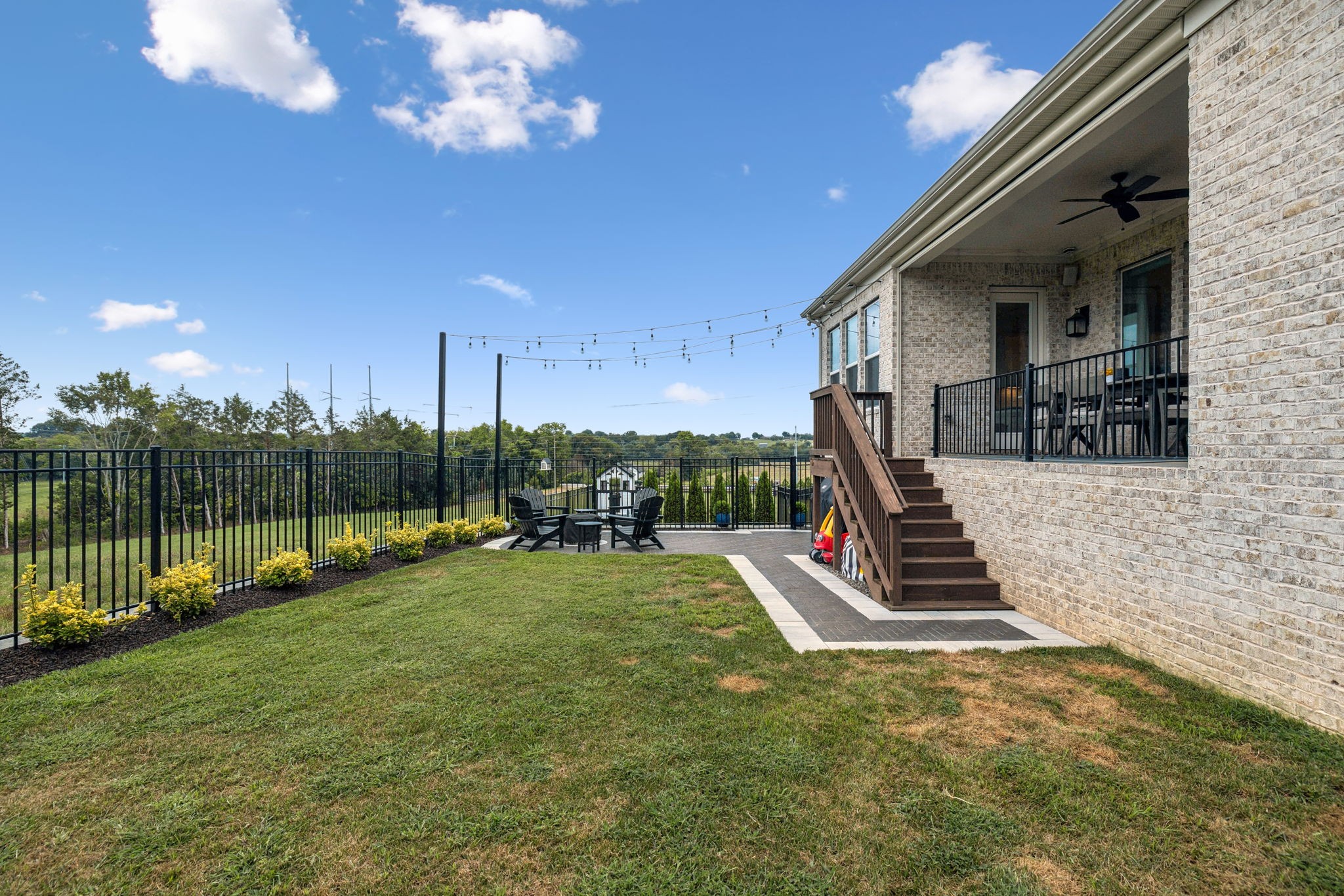 5400 Ayana Dr