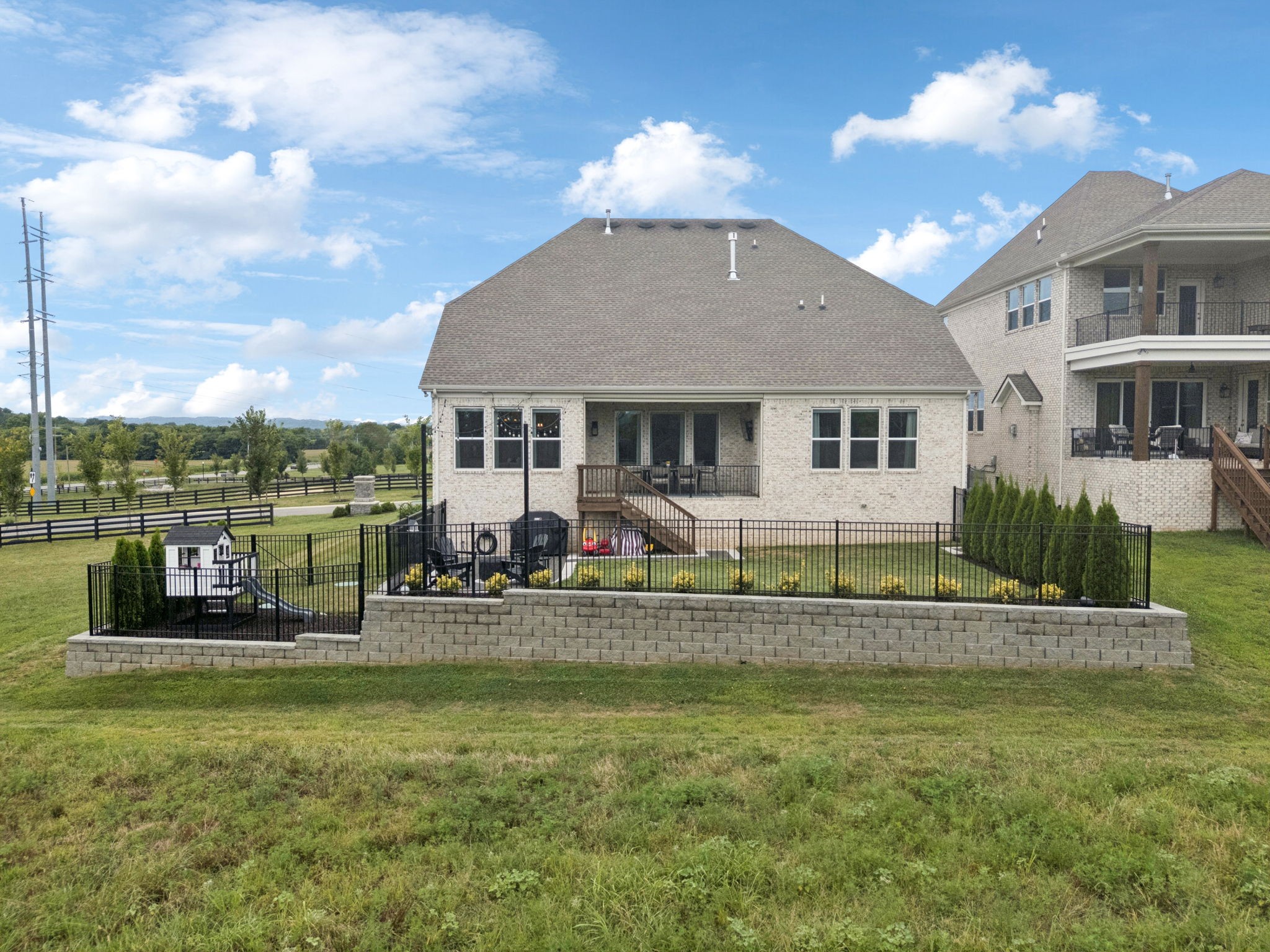 5400 Ayana Dr