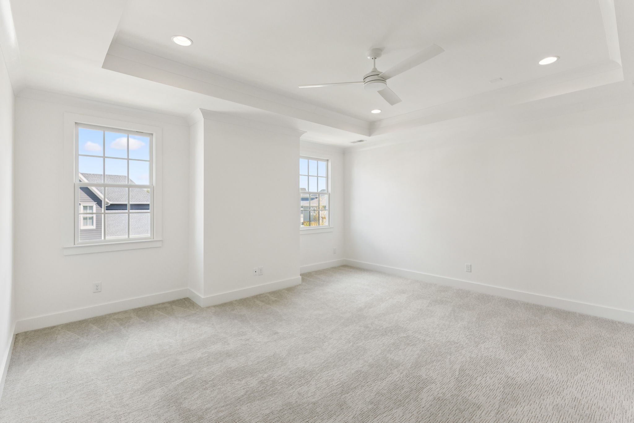 1037 William St