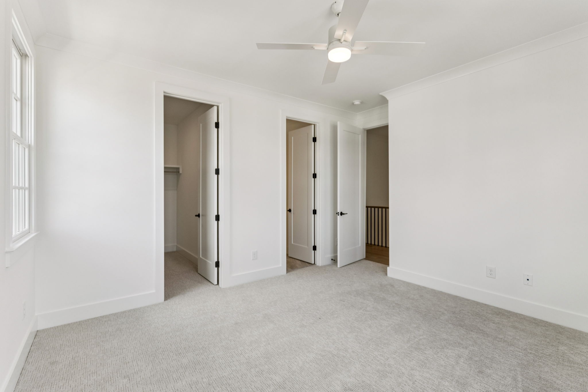 1037 William St