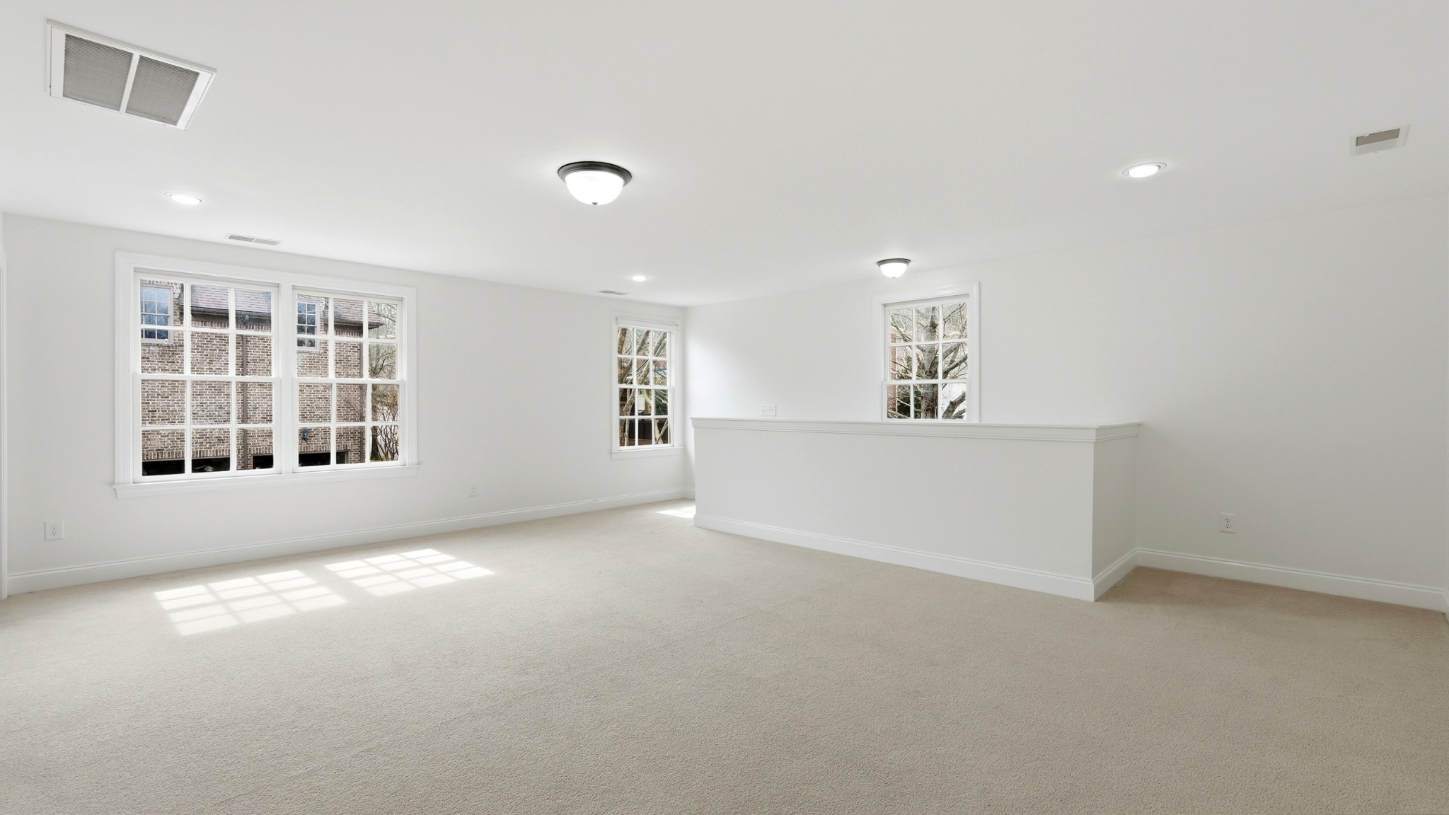 201 Acadia Ave