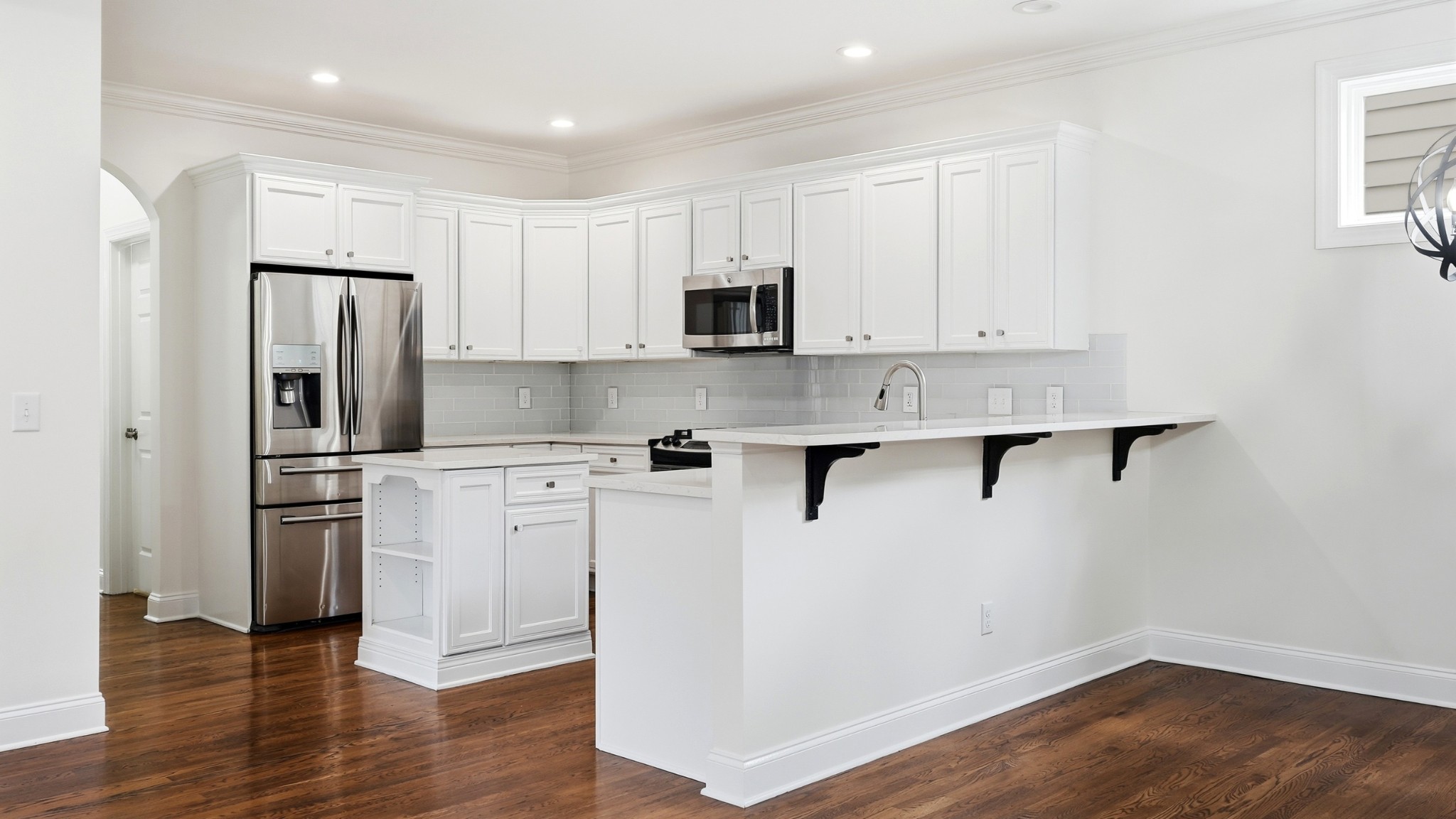 201 Acadia Ave