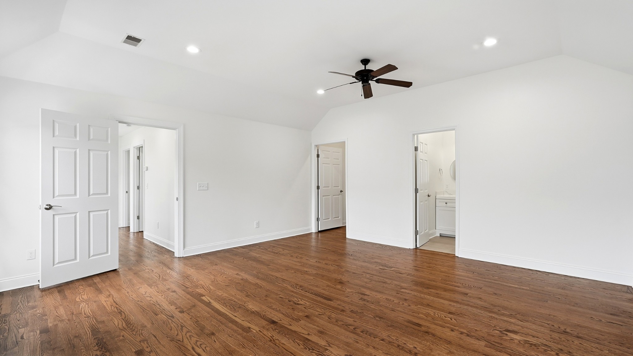 201 Acadia Ave
