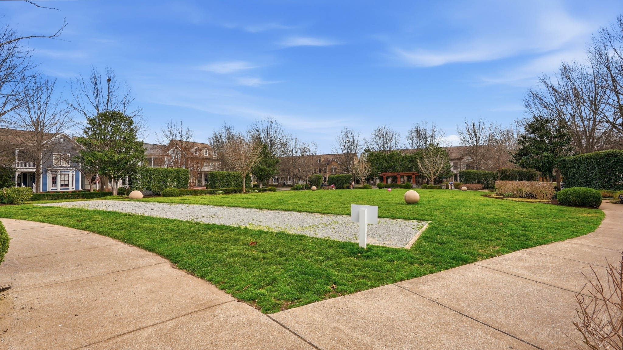 201 Acadia Ave